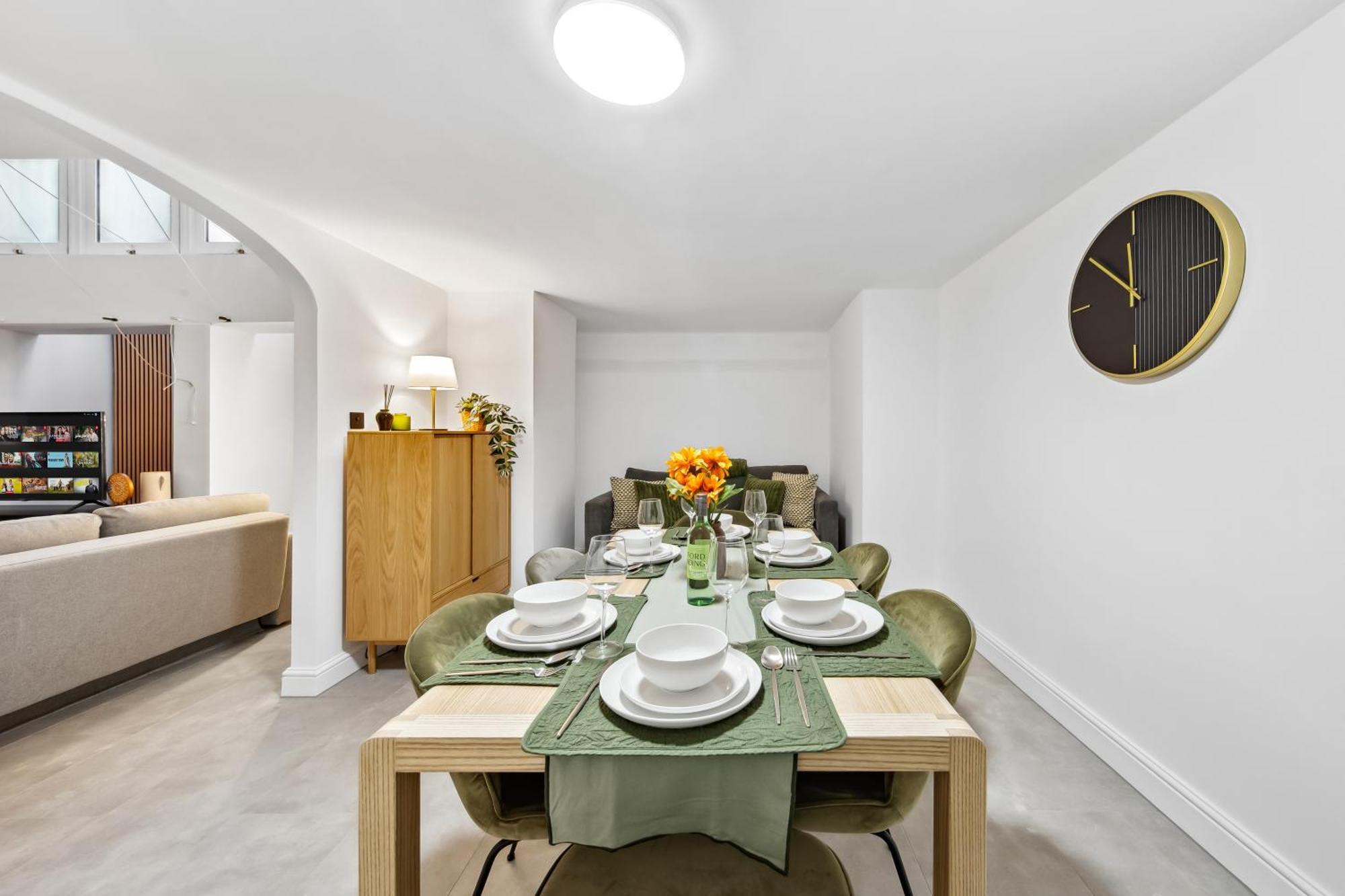 Modern 2 Bed Flat - Near Farringdon & Old Street Station - Appartement