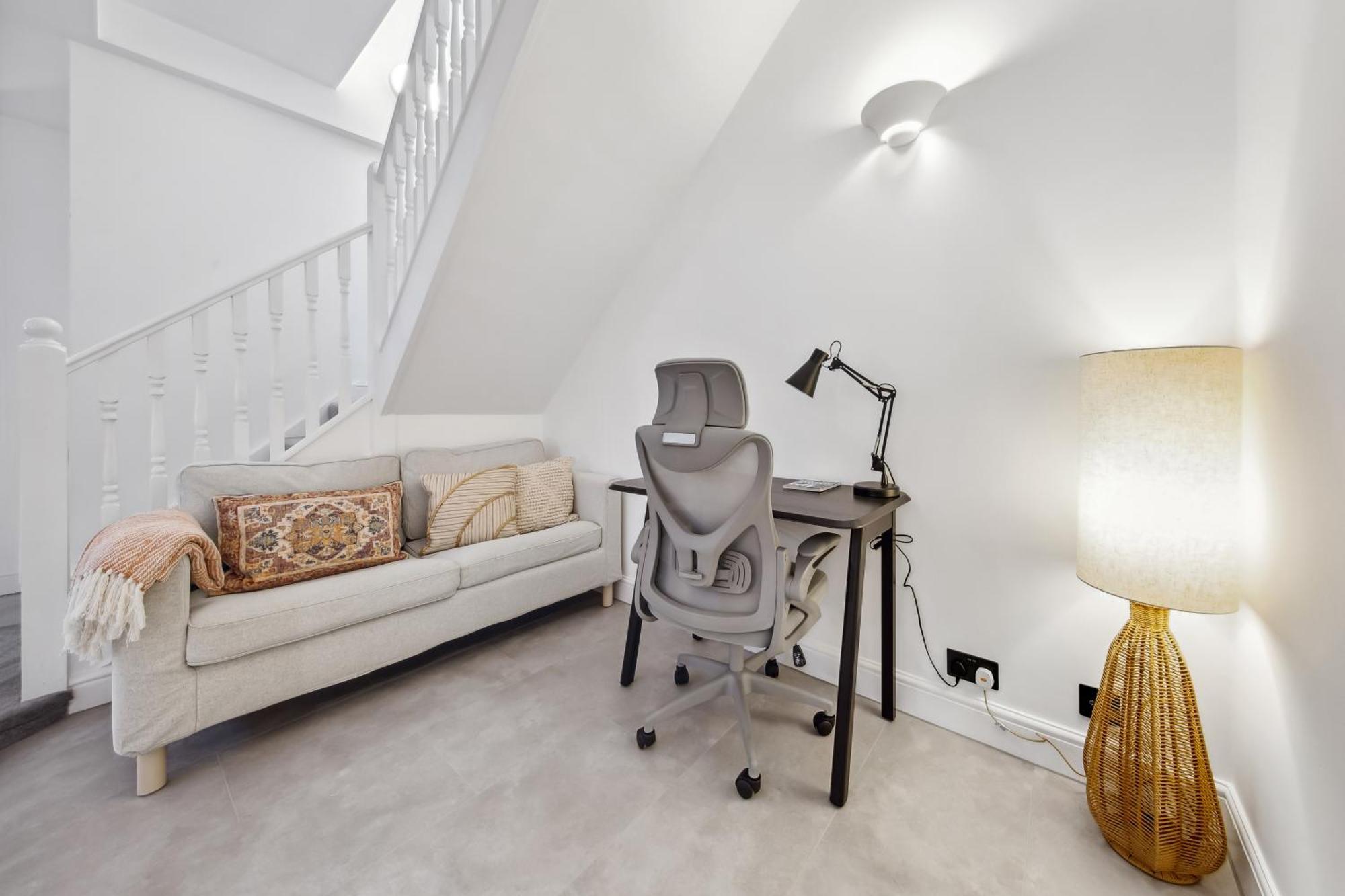 Modern 2 Bed Flat - Near Farringdon & Old Street Station - Appartement Londres