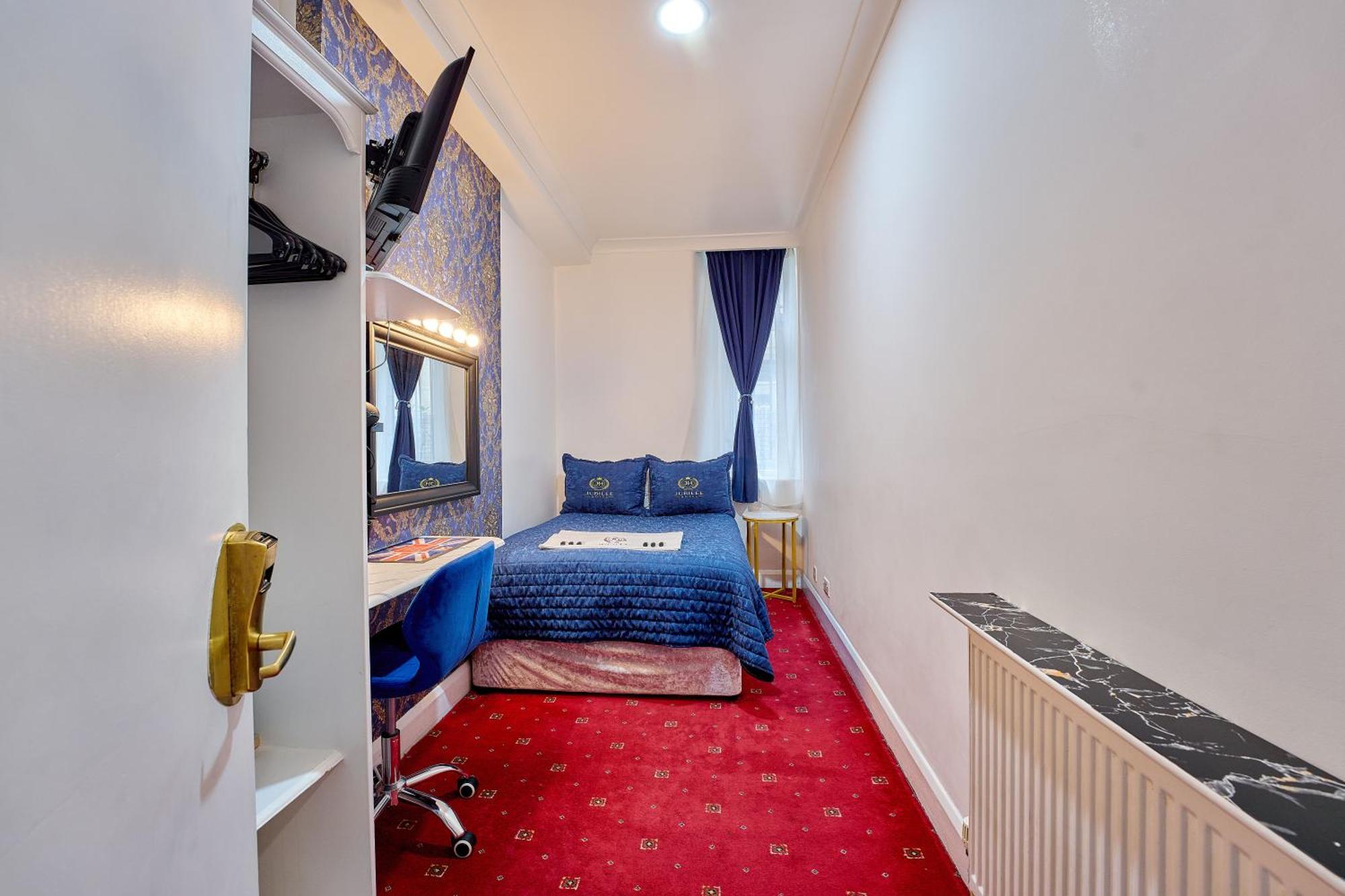 Jubilee Victoria Hotel 3*
