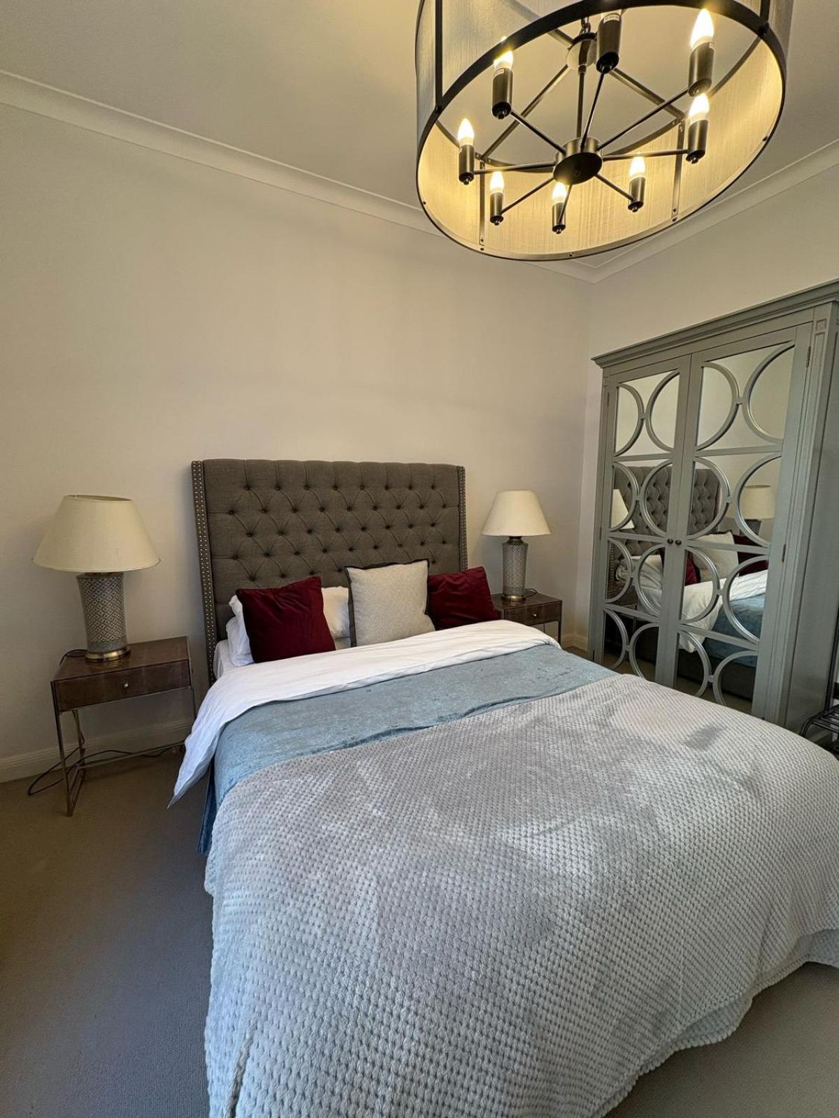 Estatesmen Knightsbridge * Londres