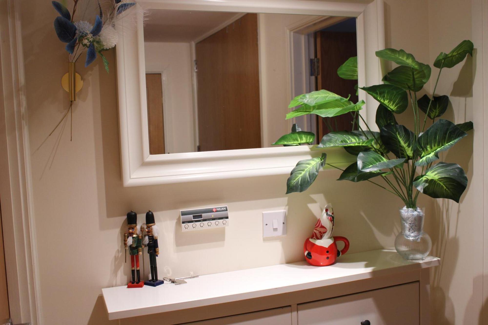 Walkable To Tower Bridge, Wifi, Station 5 Minutes ,smart Tv * Londres
