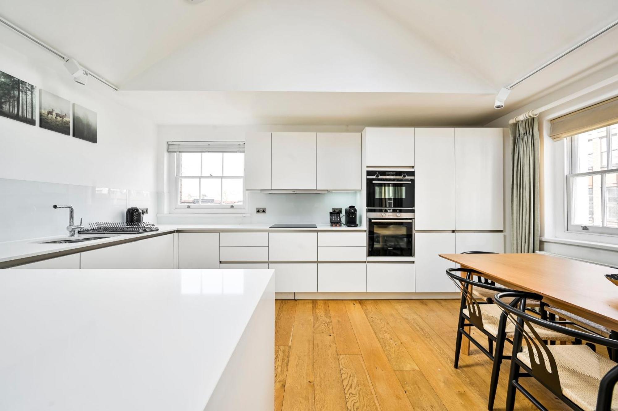 Spacious Fitzrovia 3 Bed Apartamento *
