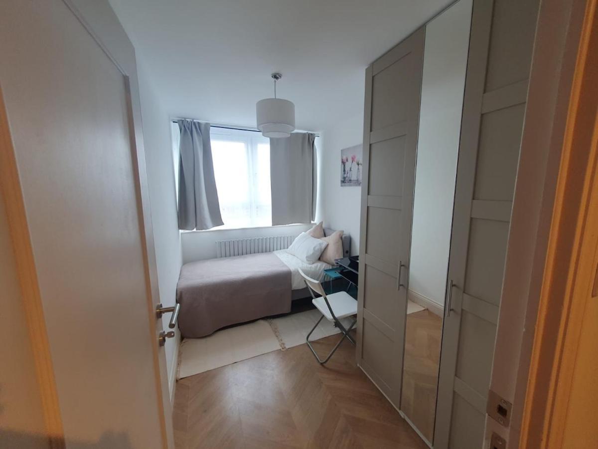 4 Bedroom Flat Near Parks&transportation - 7 Ppl Appartement Londres