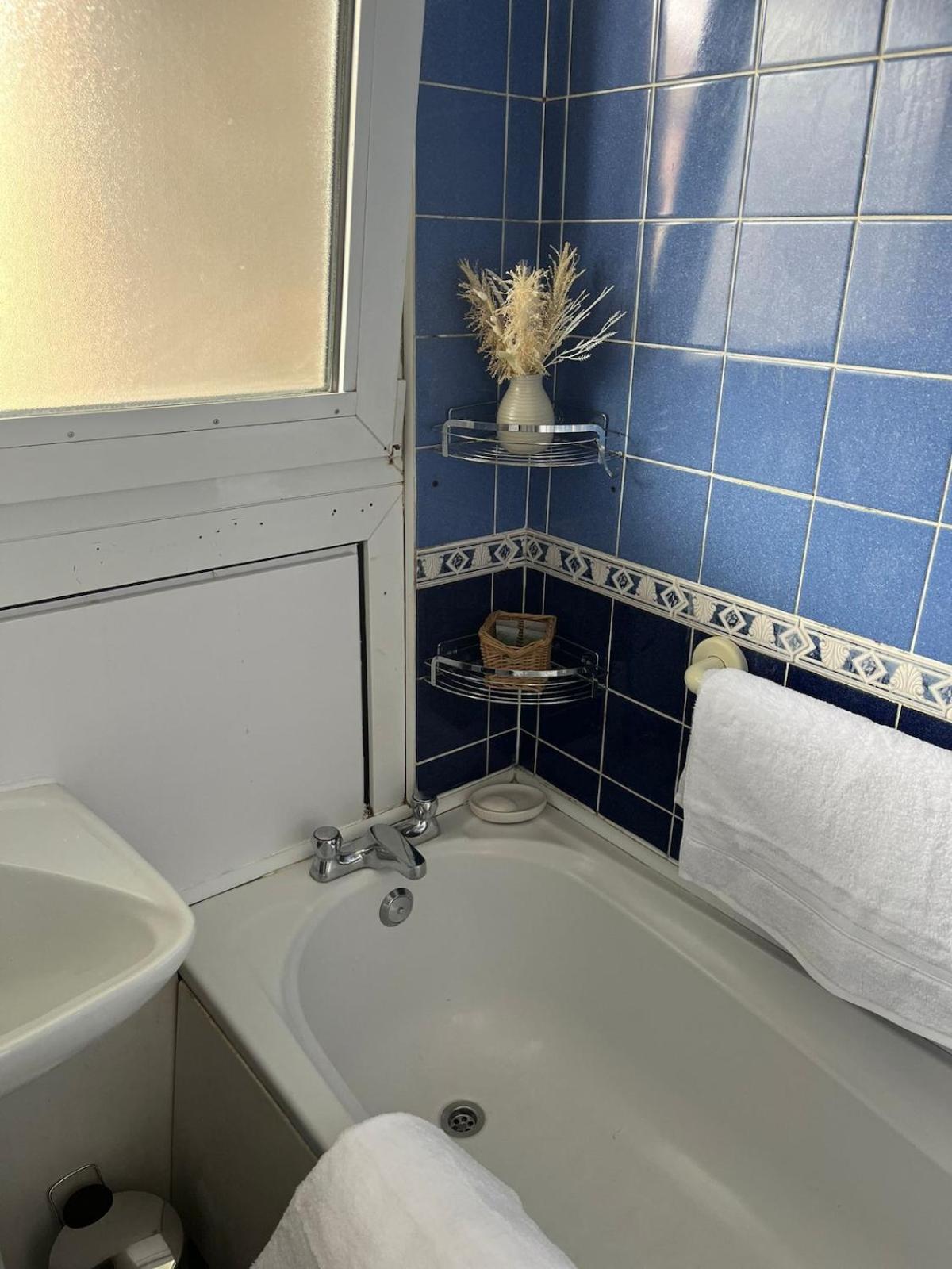 Spacious 3 Bedroom By Brick Lane Londres
