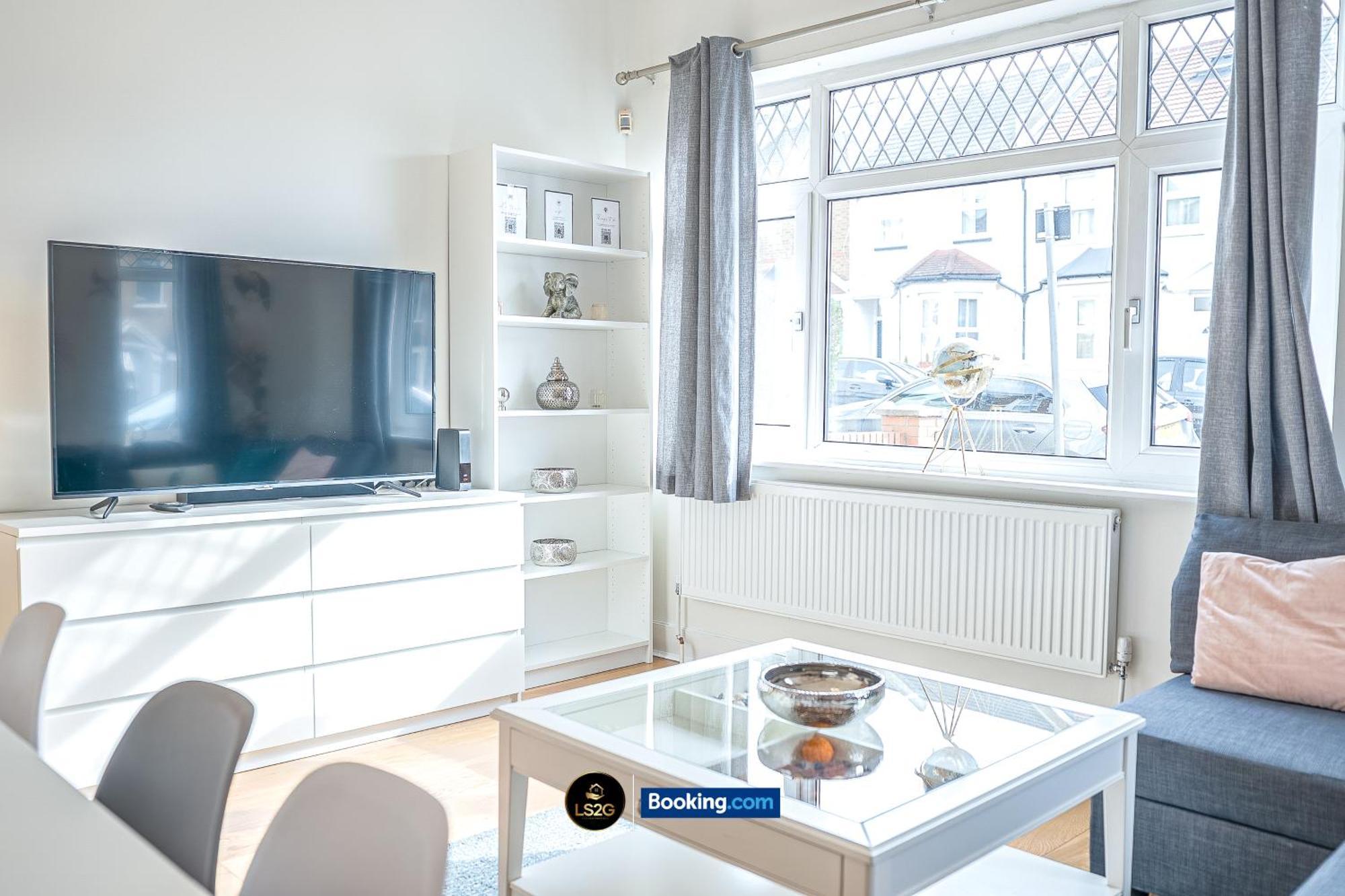 Stunning House By Ls2g Short Lets & Serviced Greater With Free Wifi Londres