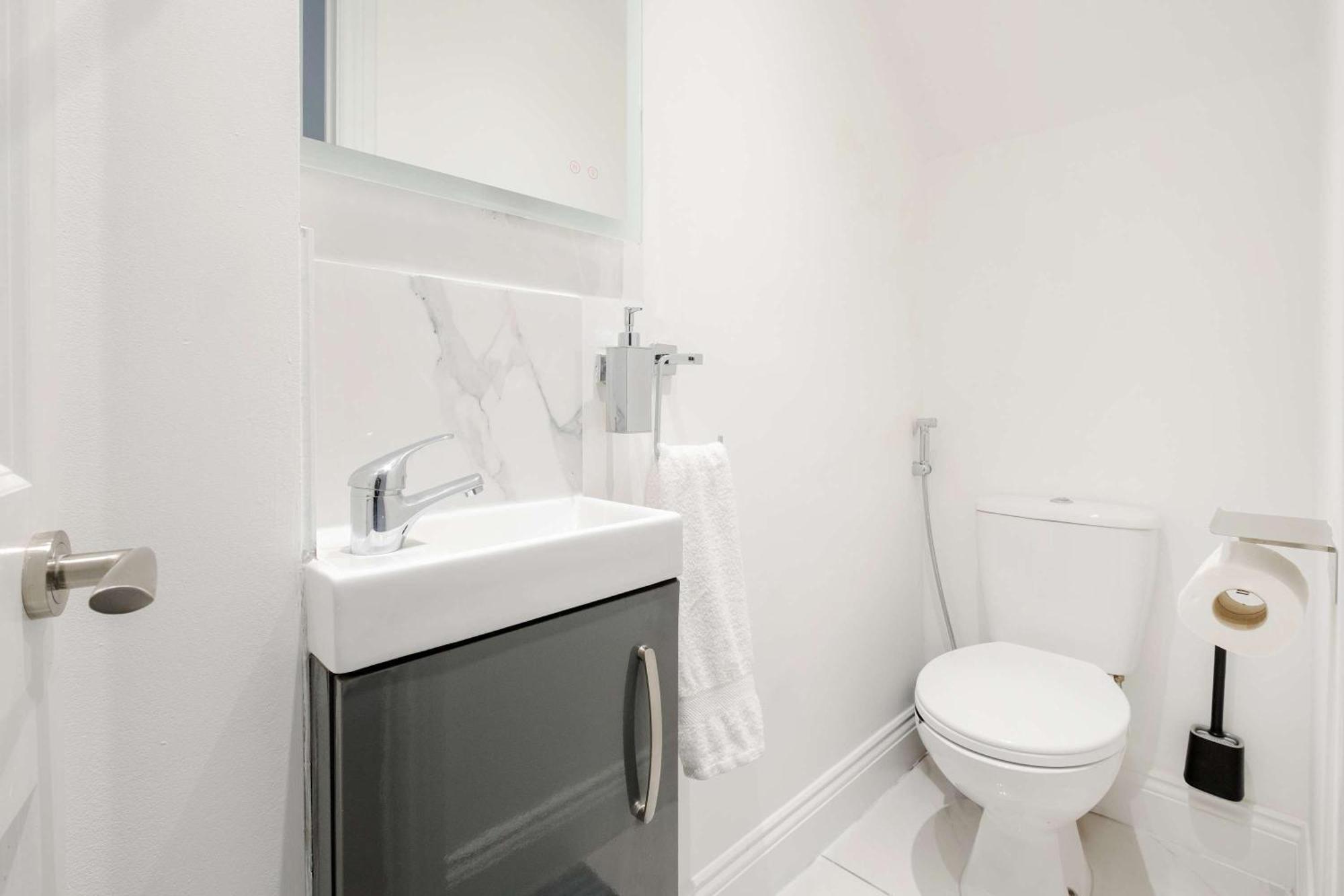 Luxury 4 Bedroom In Londres