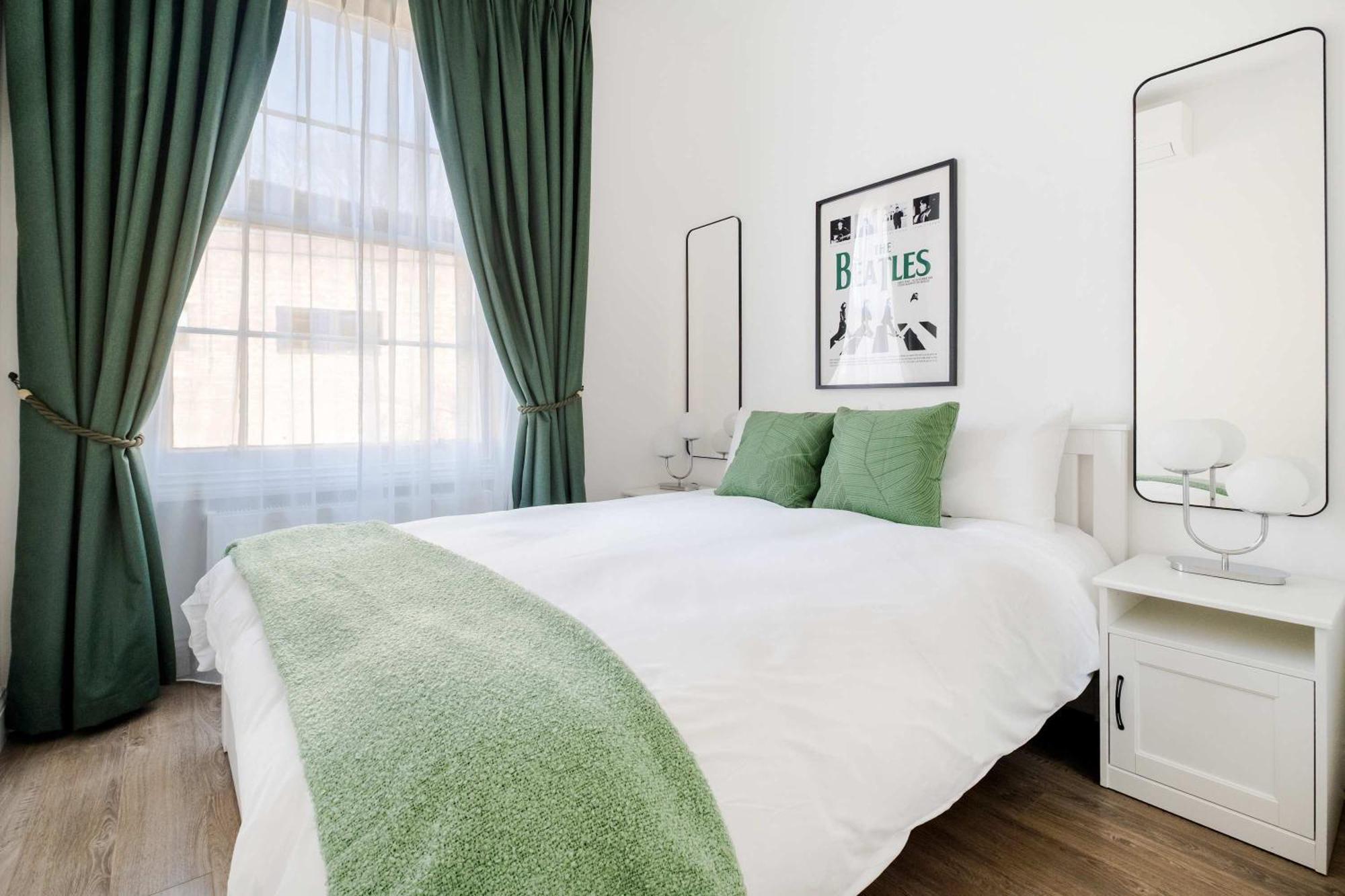 Luxury 4 Bedroom In Appartement Londres