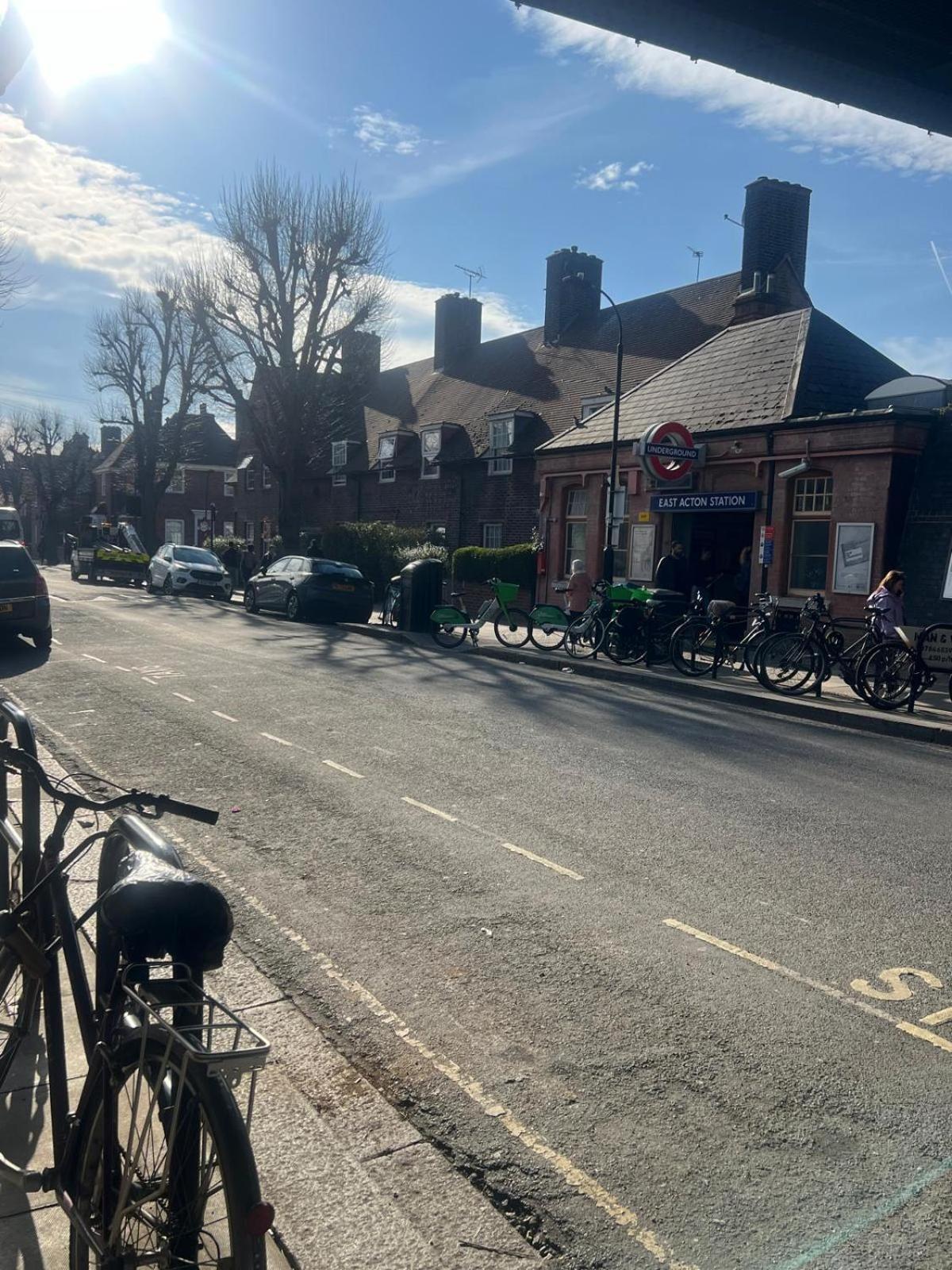 Maison d'hôtes Good Priced Single In East Acton Londres