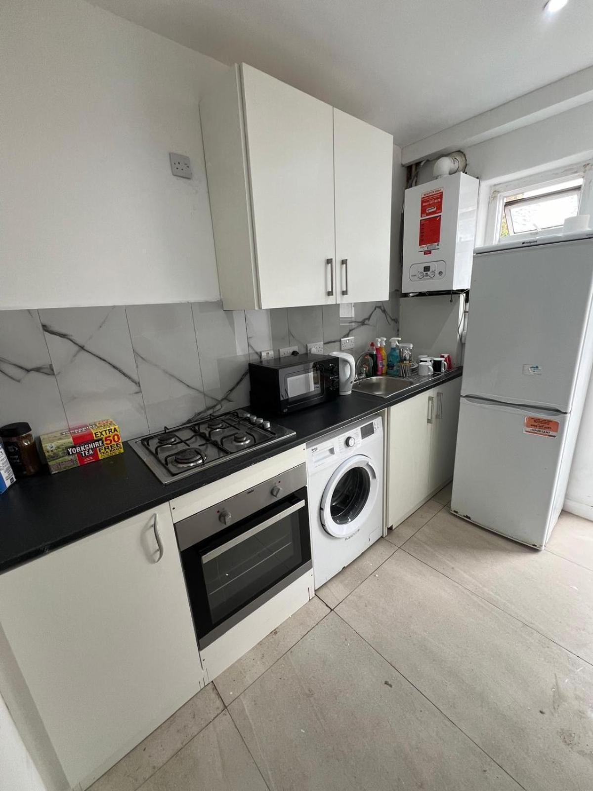 Maison d'hôtes Good Priced Single In East Acton *