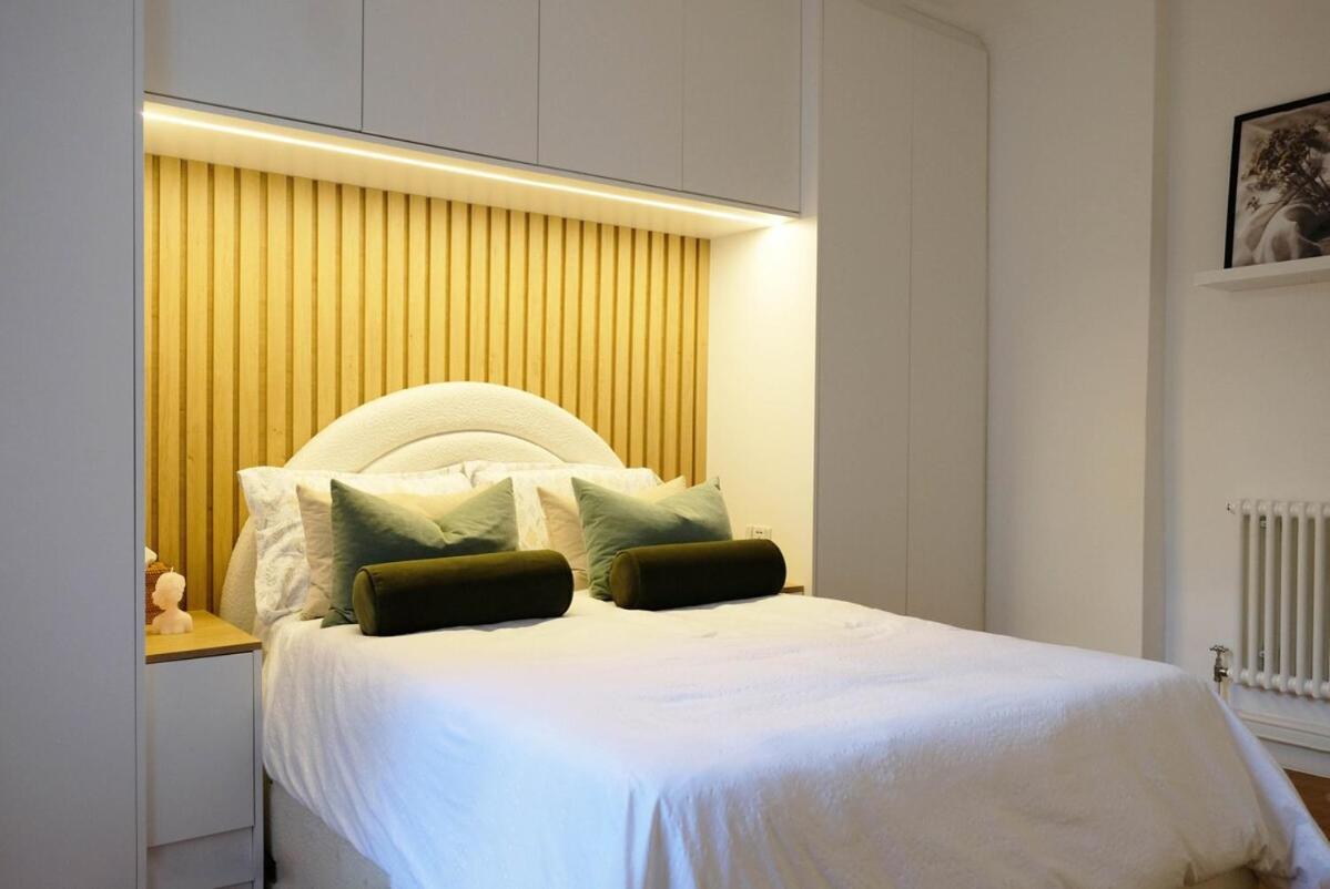Lux & Stylish 2-bed Flat In West Kensington Londres