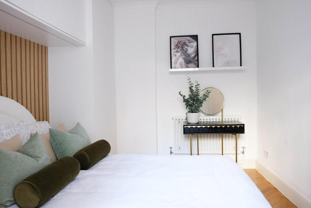 Lux & Stylish 2-bed Flat In West Kensington * Londres