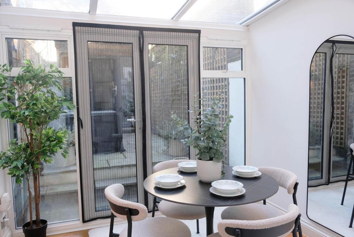 Appartement Lux & Stylish 2-bed Flat In West Kensington *
