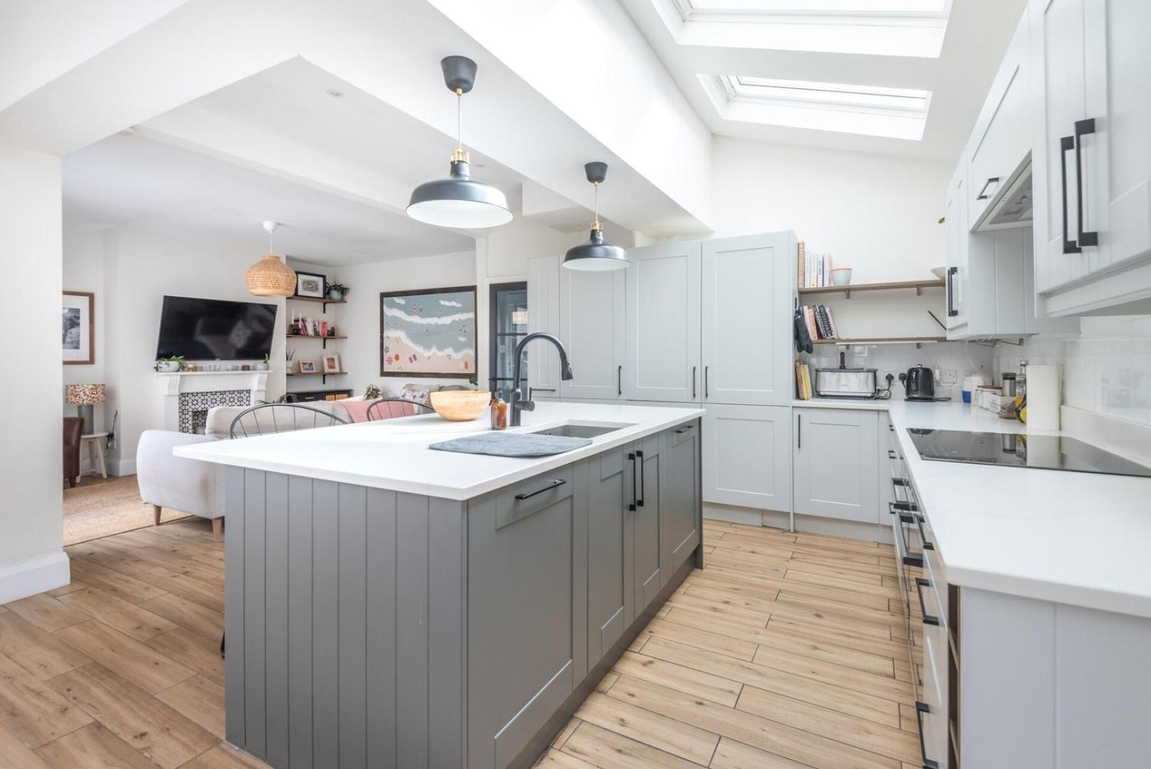 Modern 3b With Garden In Eltham, * Londres