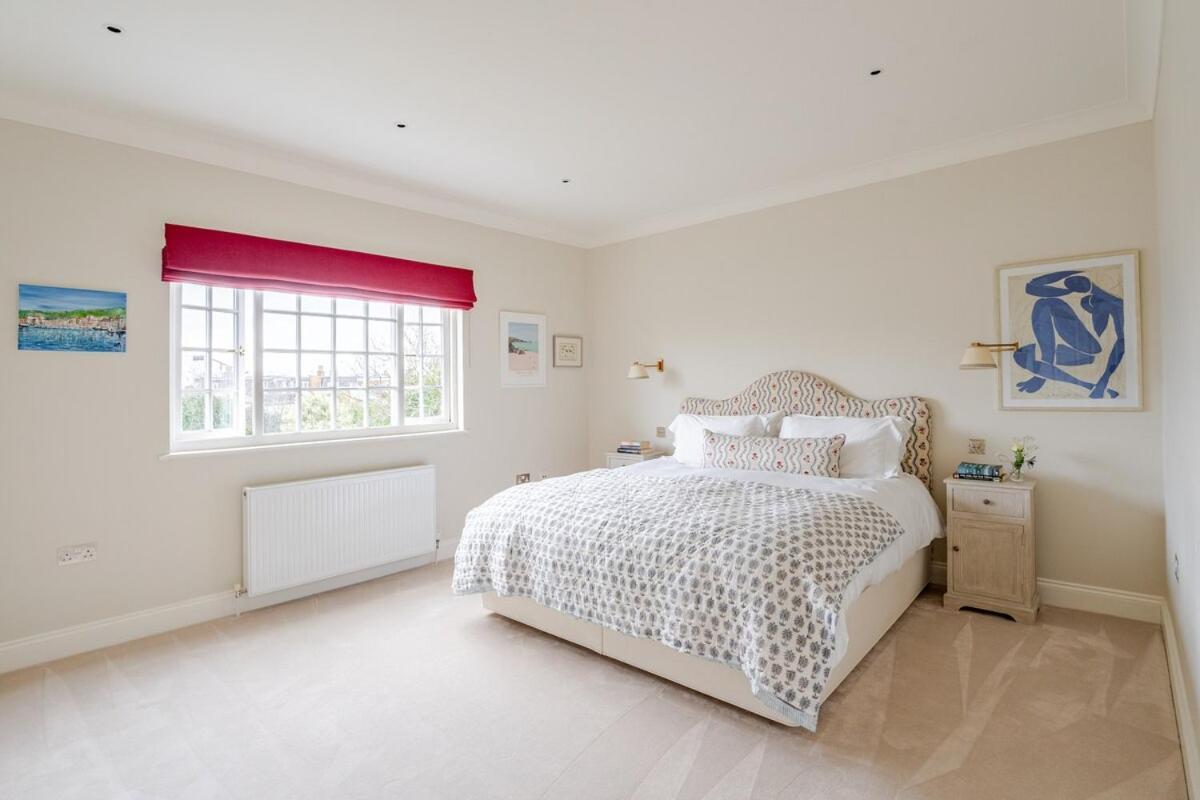 Luxury Open Plan 5 Bed House With Garden & Parking Hébergement de vacances Londres