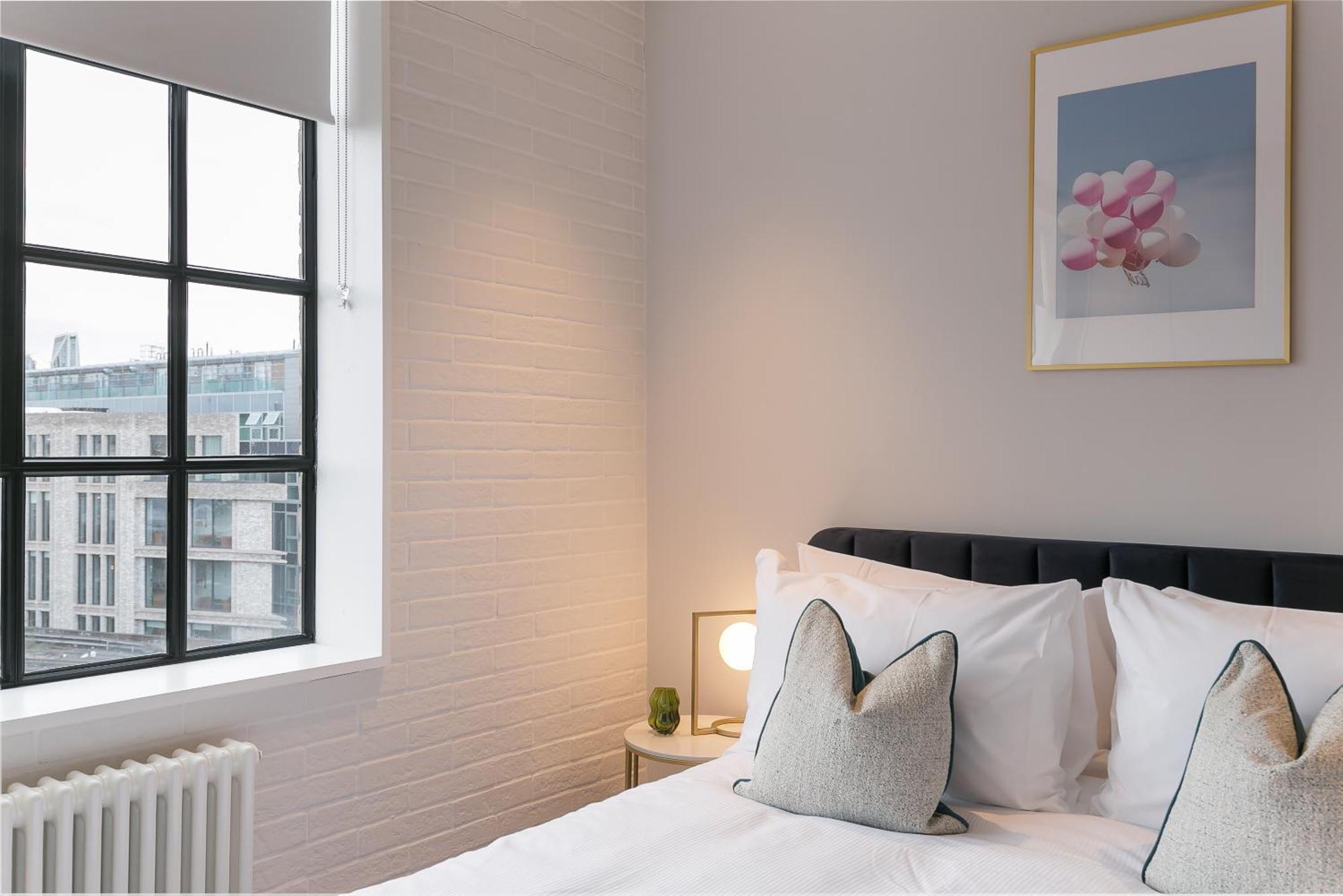 Urban Chic - Clink Street * Londen