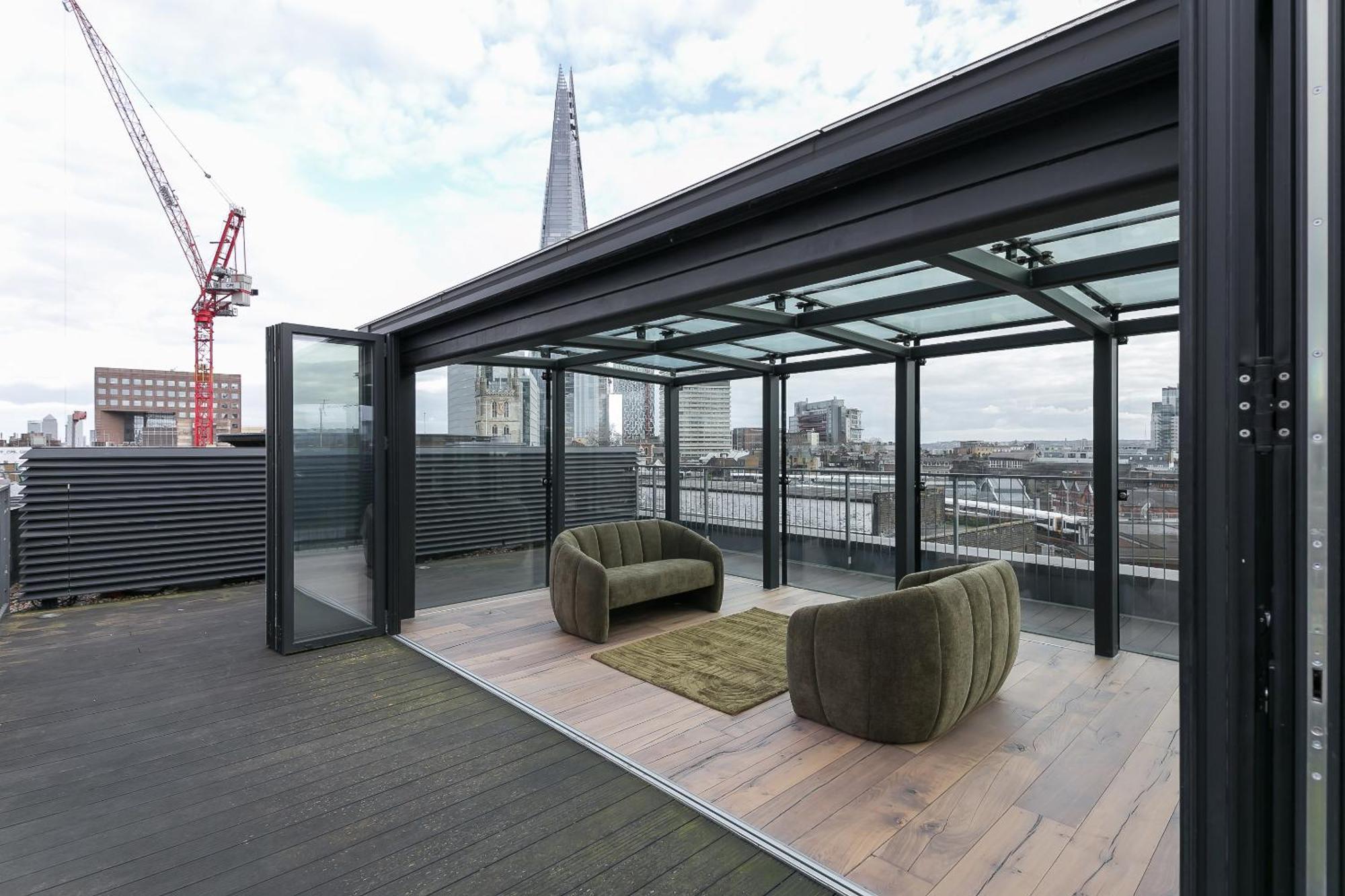 Urban Chic - Clink Street * Londres
