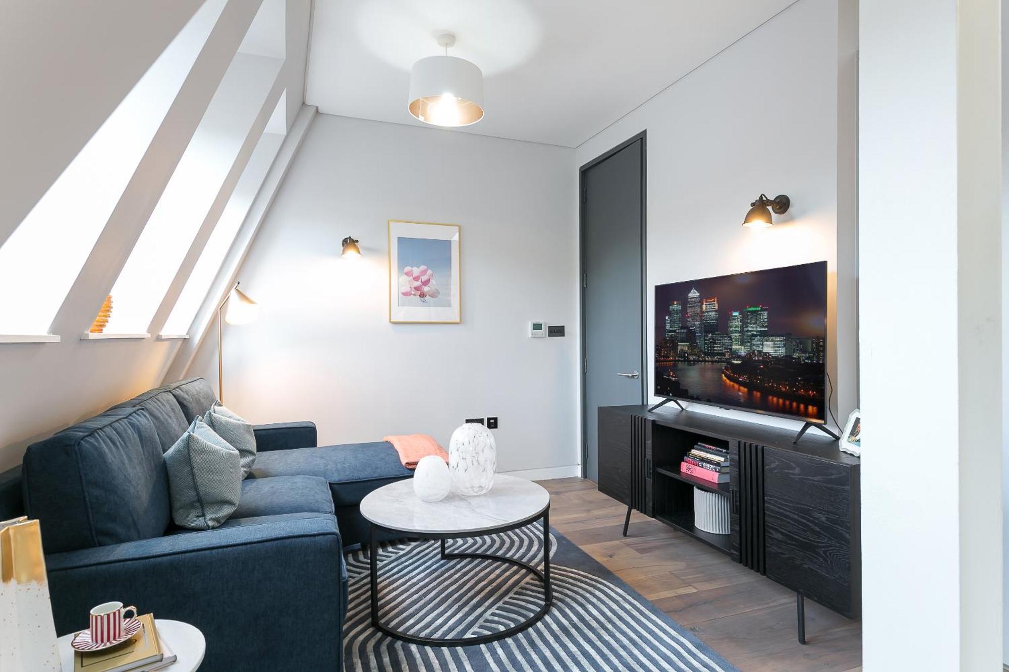 Urban Chic - Clink Street * Londen