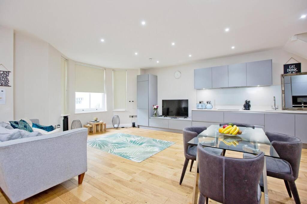 Appartement Stylish 1-bedroom Duplex In Kensington Cromwell 1 *
