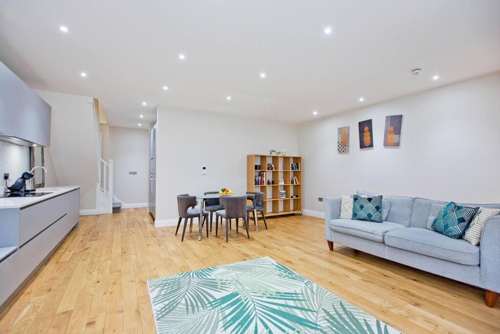 Stylish 1-bedroom Duplex In Kensington Cromwell 1 Appartement *