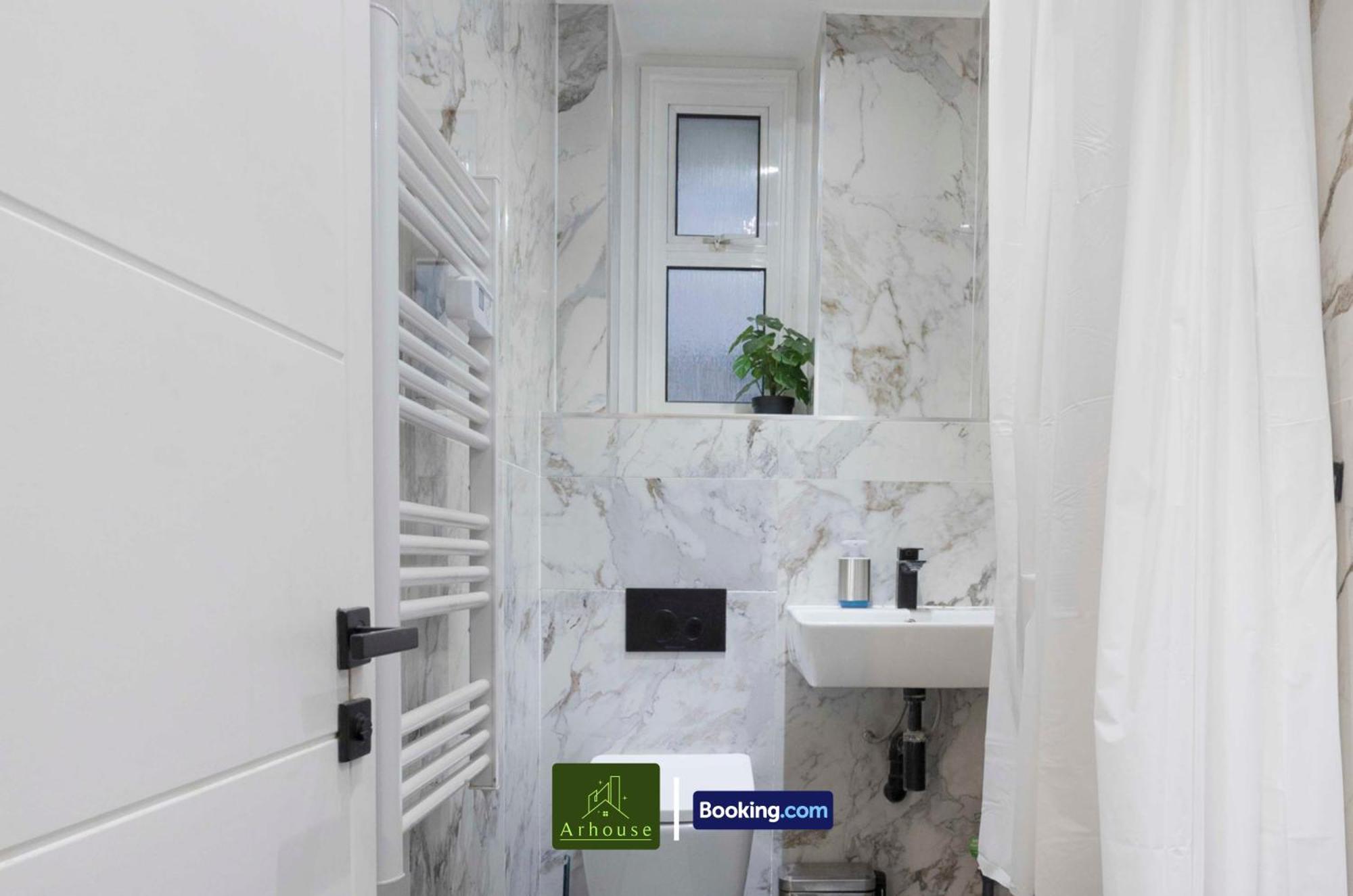 2 Bedroom By Arhouse Short Lets & Serviced Oxford St With Free Wifi Apartamento Londres