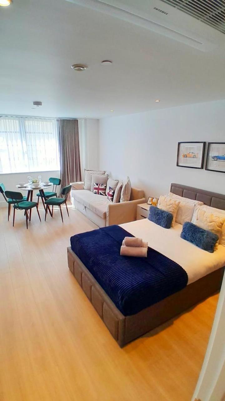 Modern & 3bedroom Flat With Pvt Balcony Steps From Regent's Park