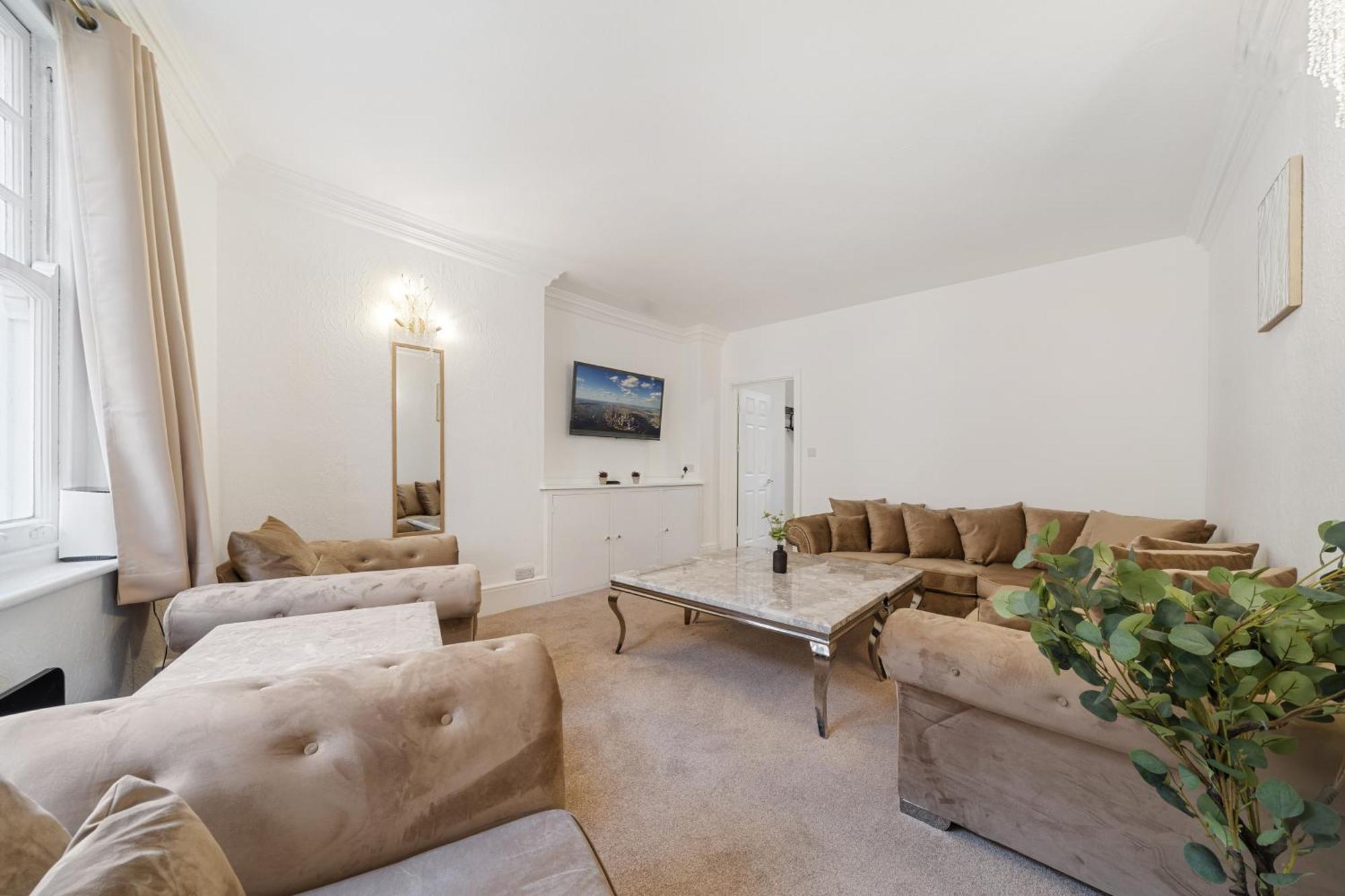 Prime Soho 3-bedroom Steps From Piccadilly And Chinatown 3gh Apartamento *