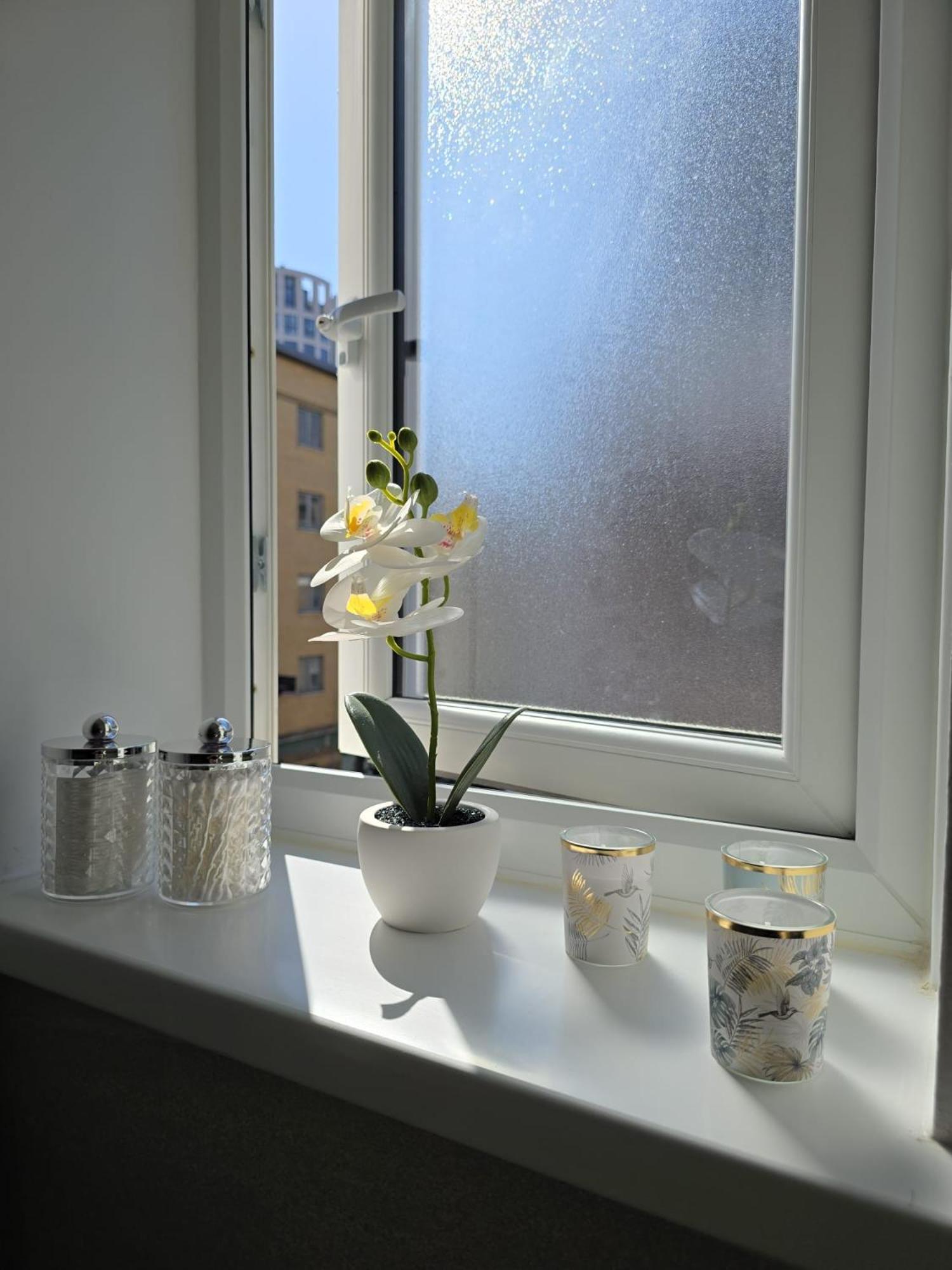 Elegant Flat 4 In London