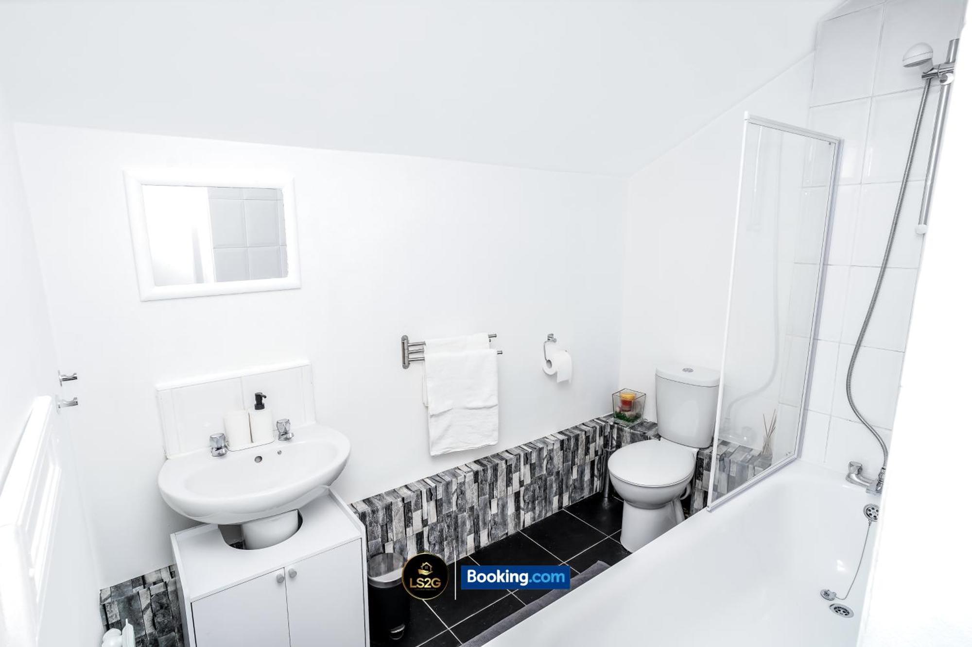 Cosy 2 Bedroom By Ls2g Short Lets & Serviced Greater Appartement *