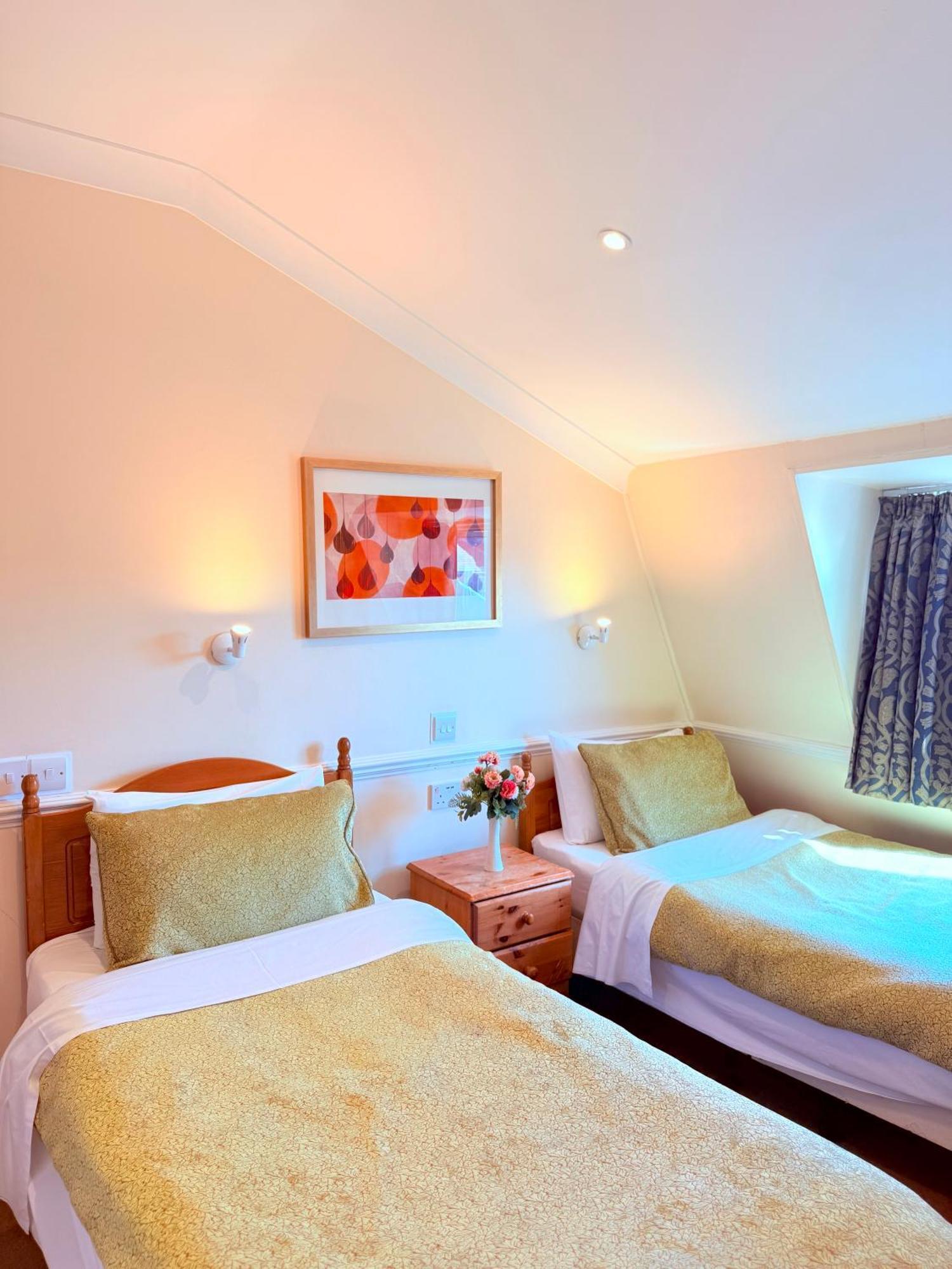 Pensión Europa House Hotel, Paddington 2*