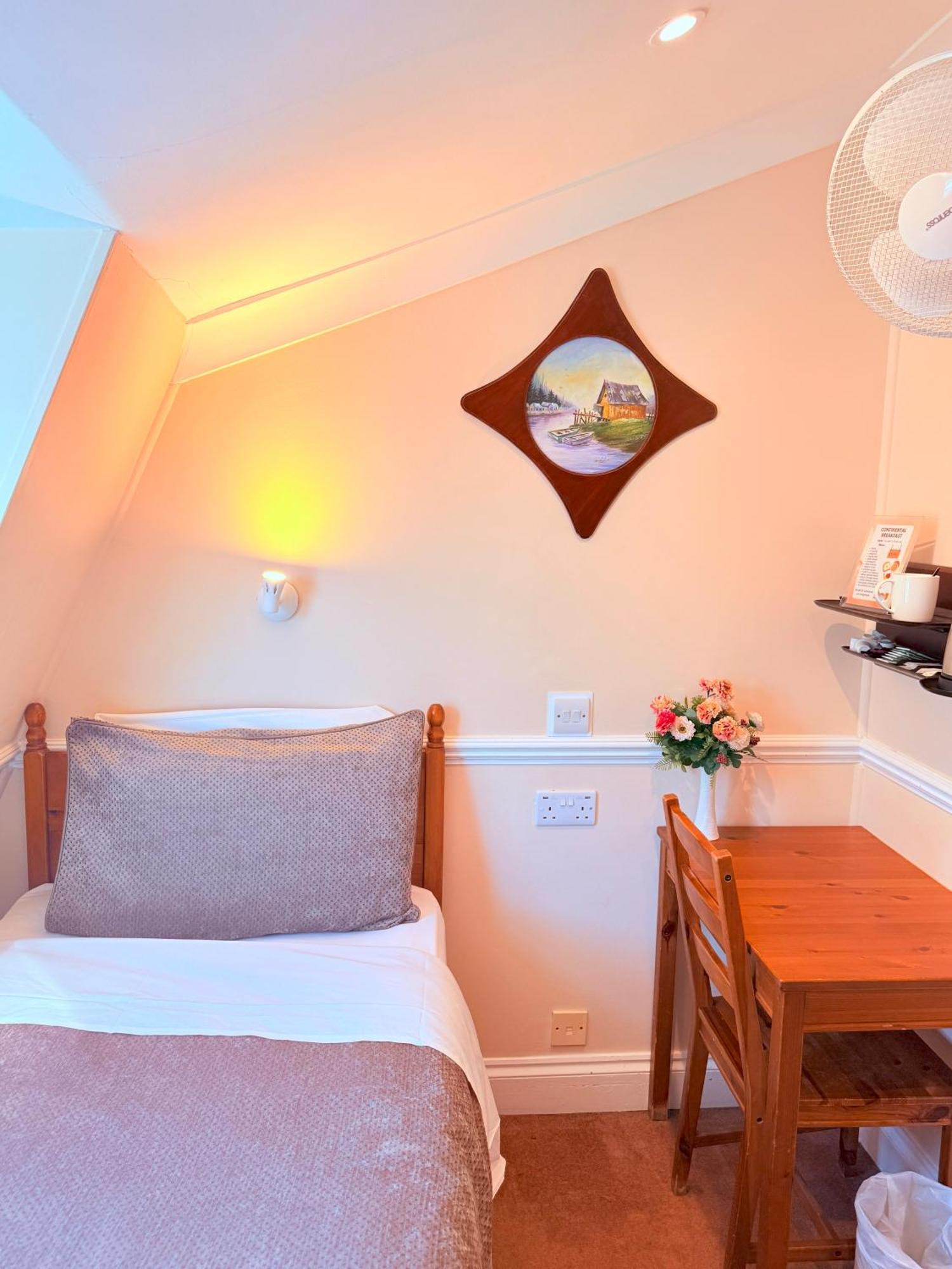 Europa House Hotel, Paddington 2* Londres
