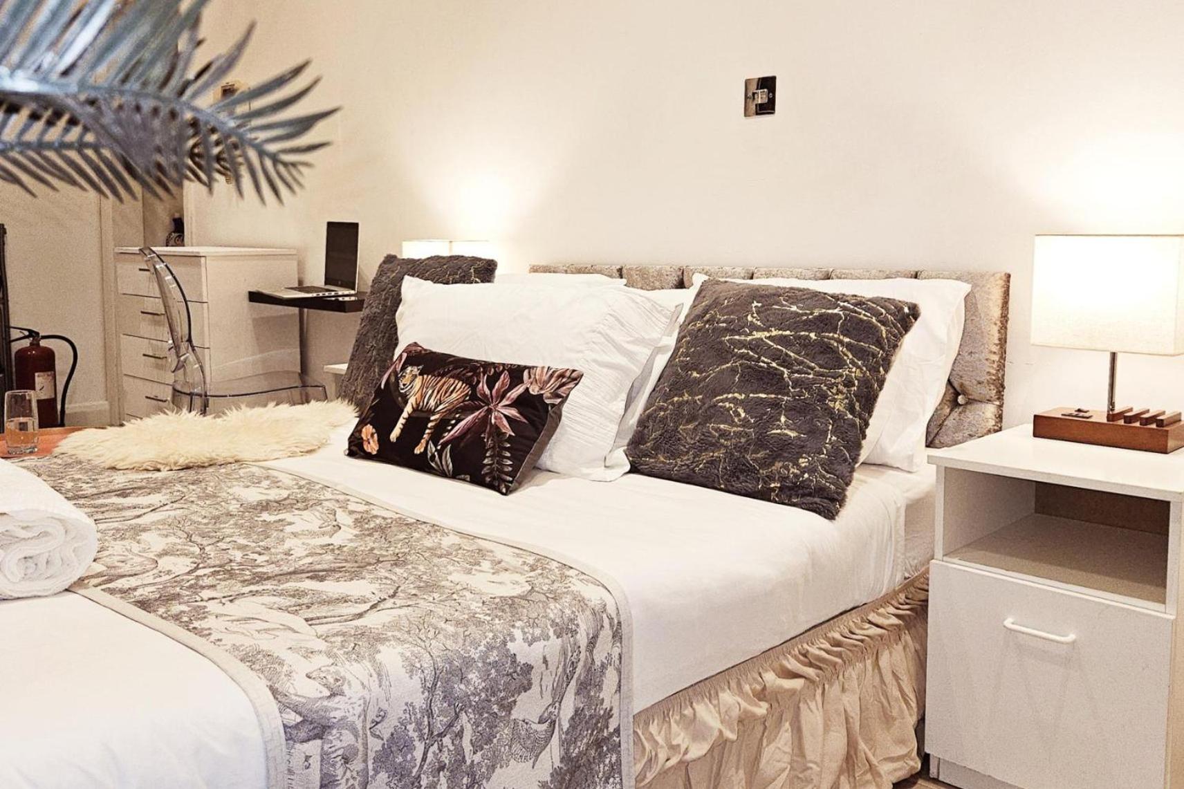Monroe - In Prime Location * Londres