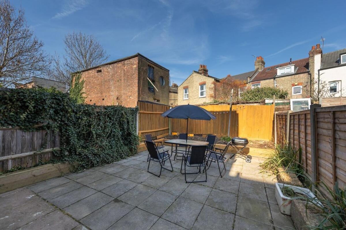Apartamento Modern 4 Bedroom House In Woodgreen *