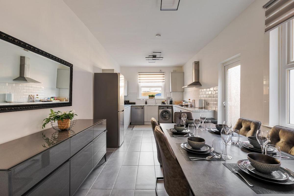 Apartamento Modern 4 Bedroom House In Woodgreen