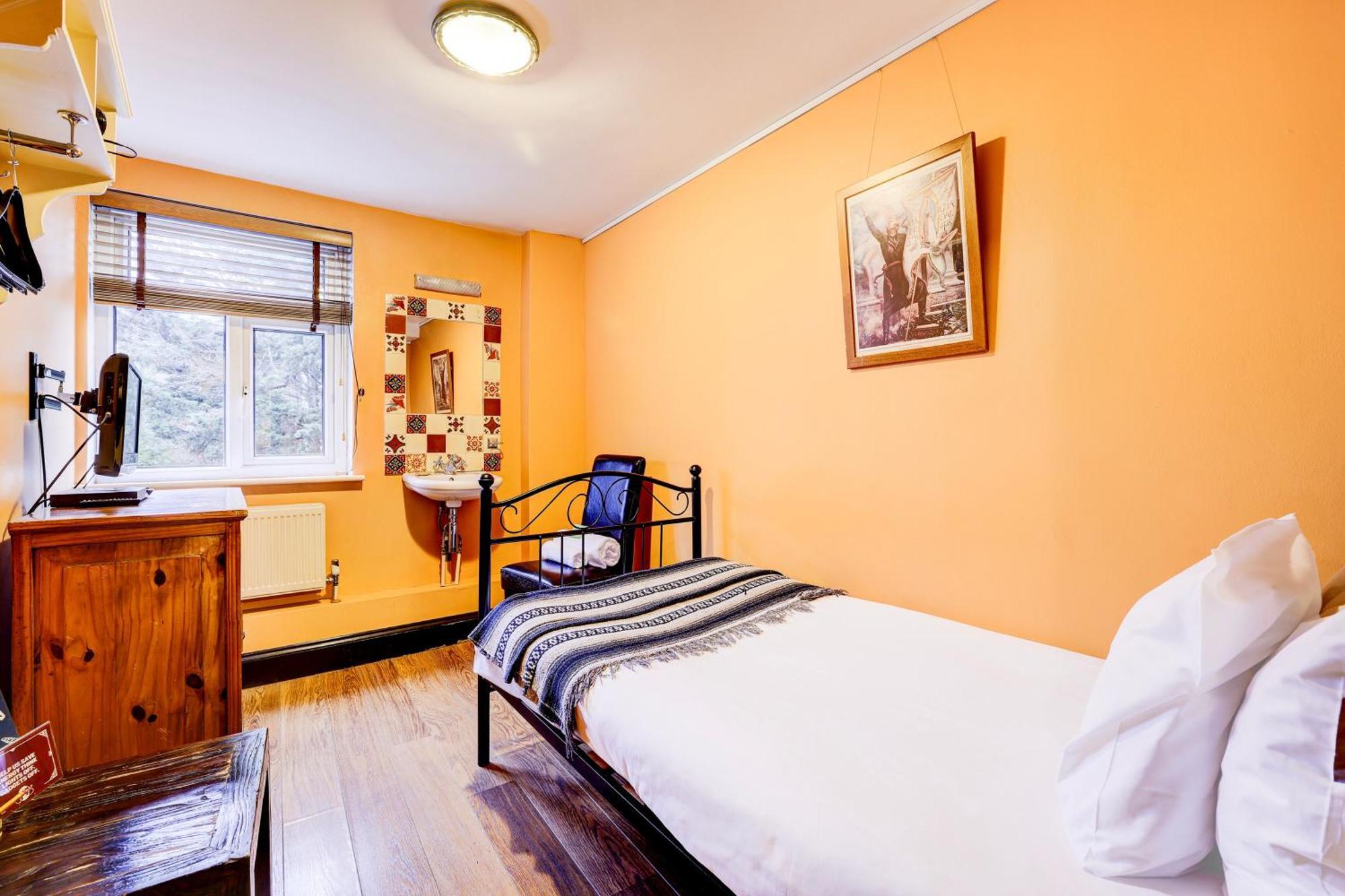 Church Street Gasthuis 3*