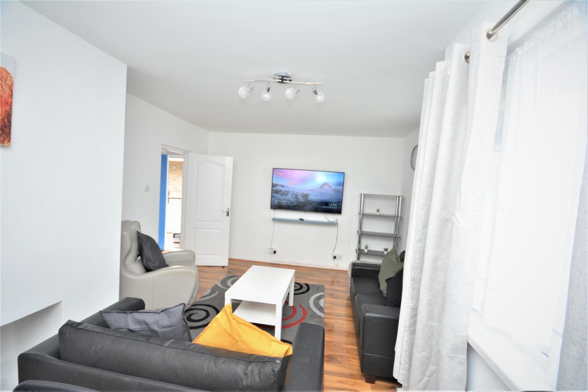 Lovely 2 Bedroom In Greater Apartamento Londres