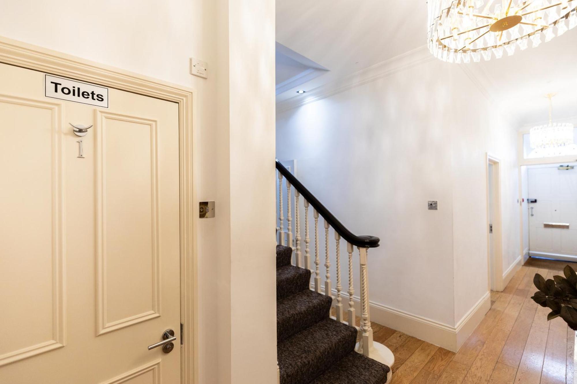 Hotel Mayfair Residences