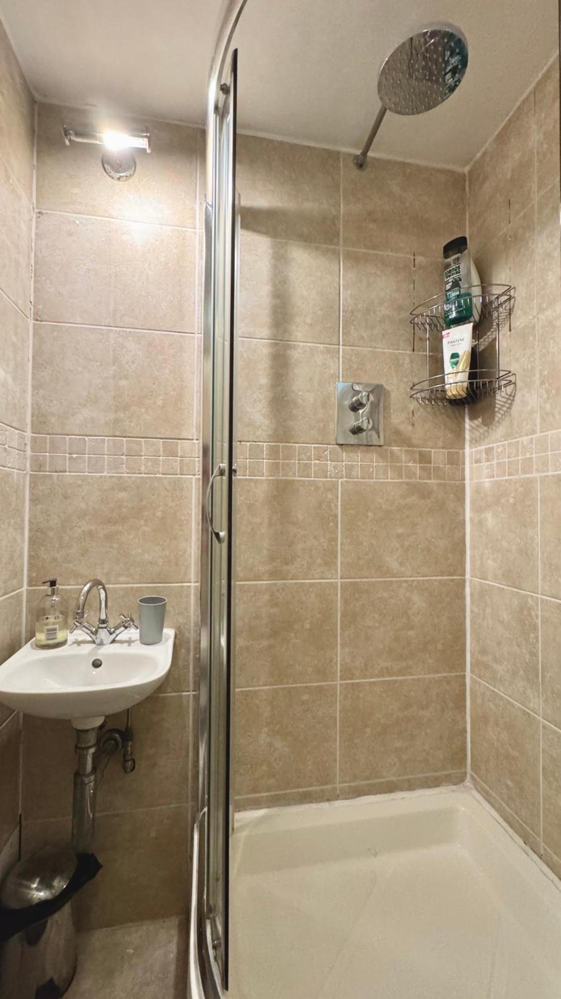 Love-all Wimbledon With Free Parking Appartement Londres