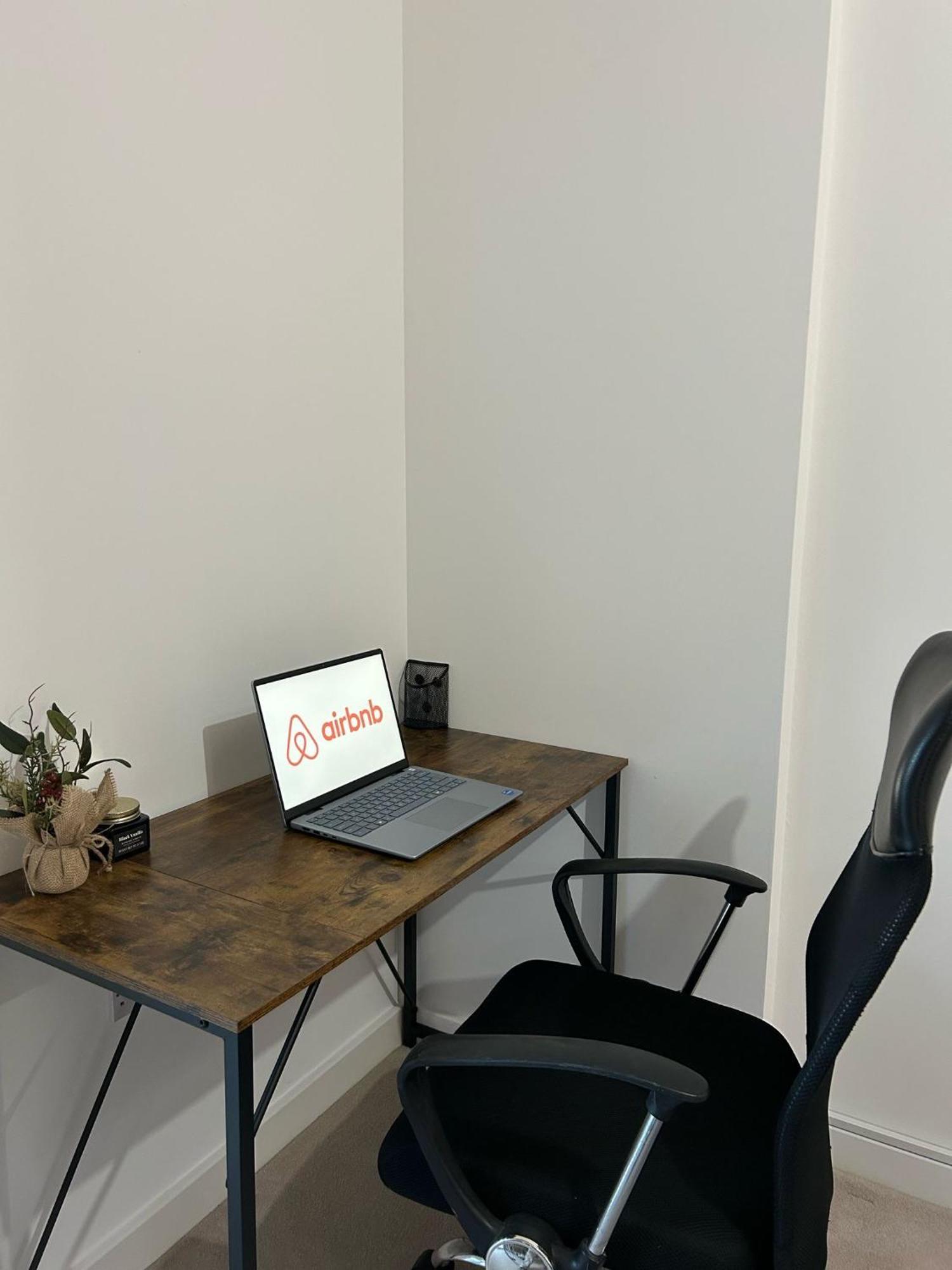 Modern 2-bedroom Flat Near Wembley - 9 Minutes From Park Royal Station Apartamento