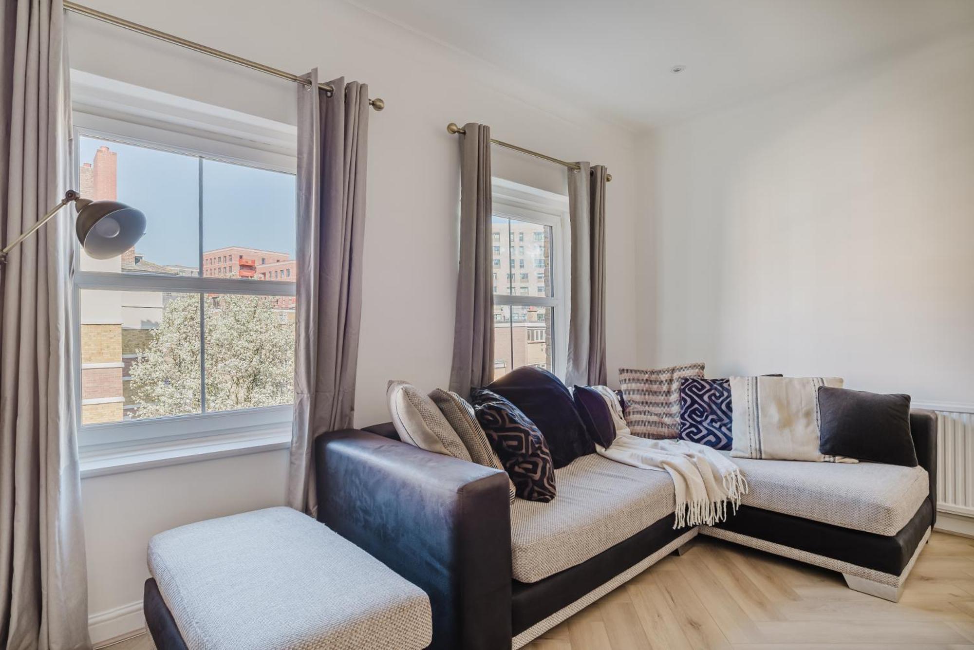 Appartement Newly Renovated Stylish Urban Modern 2bed 1bath E14 Flat