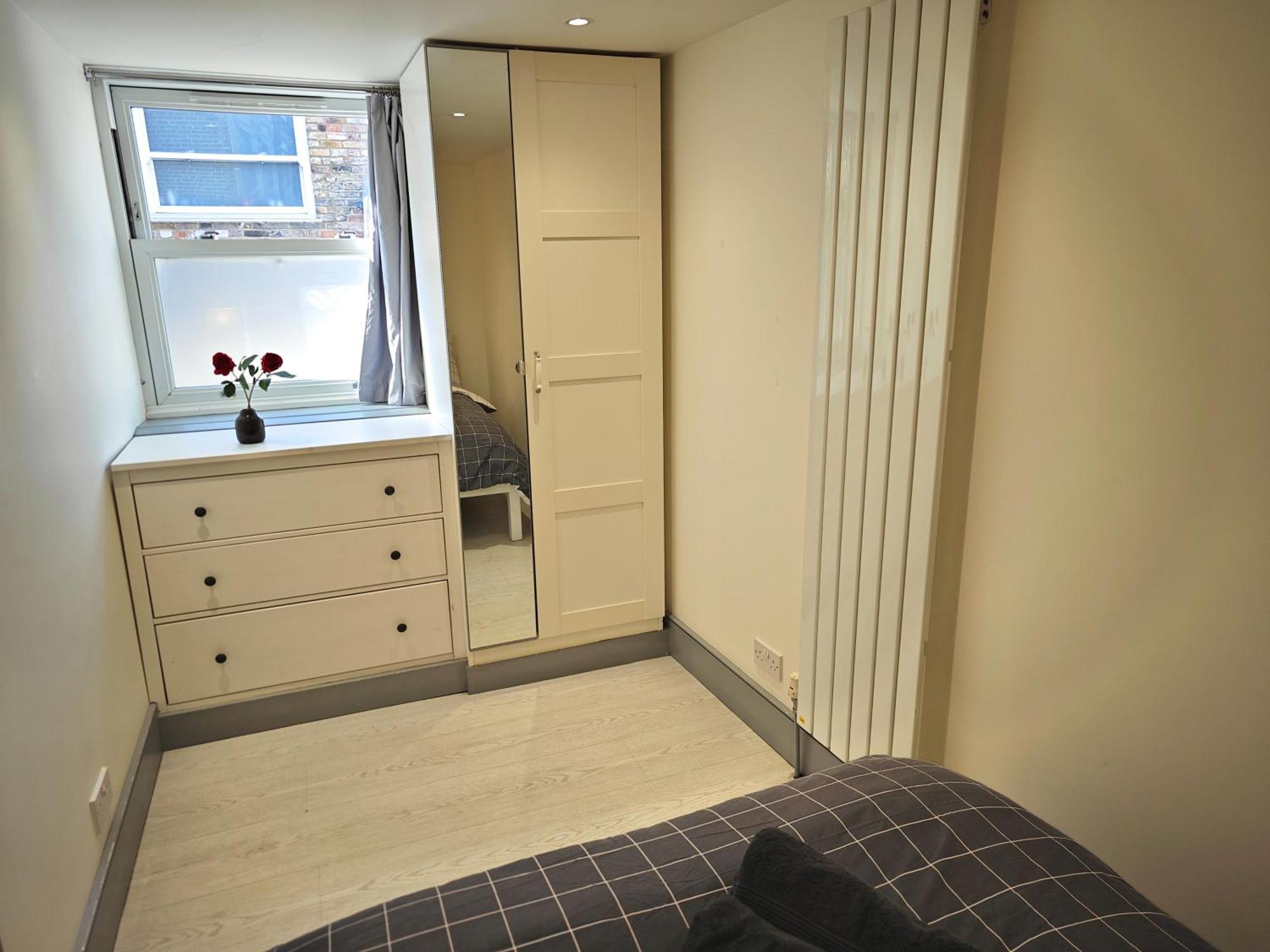 Bright 2 Bedroom Flat With Patio 10 Min To Camden Market Appartement