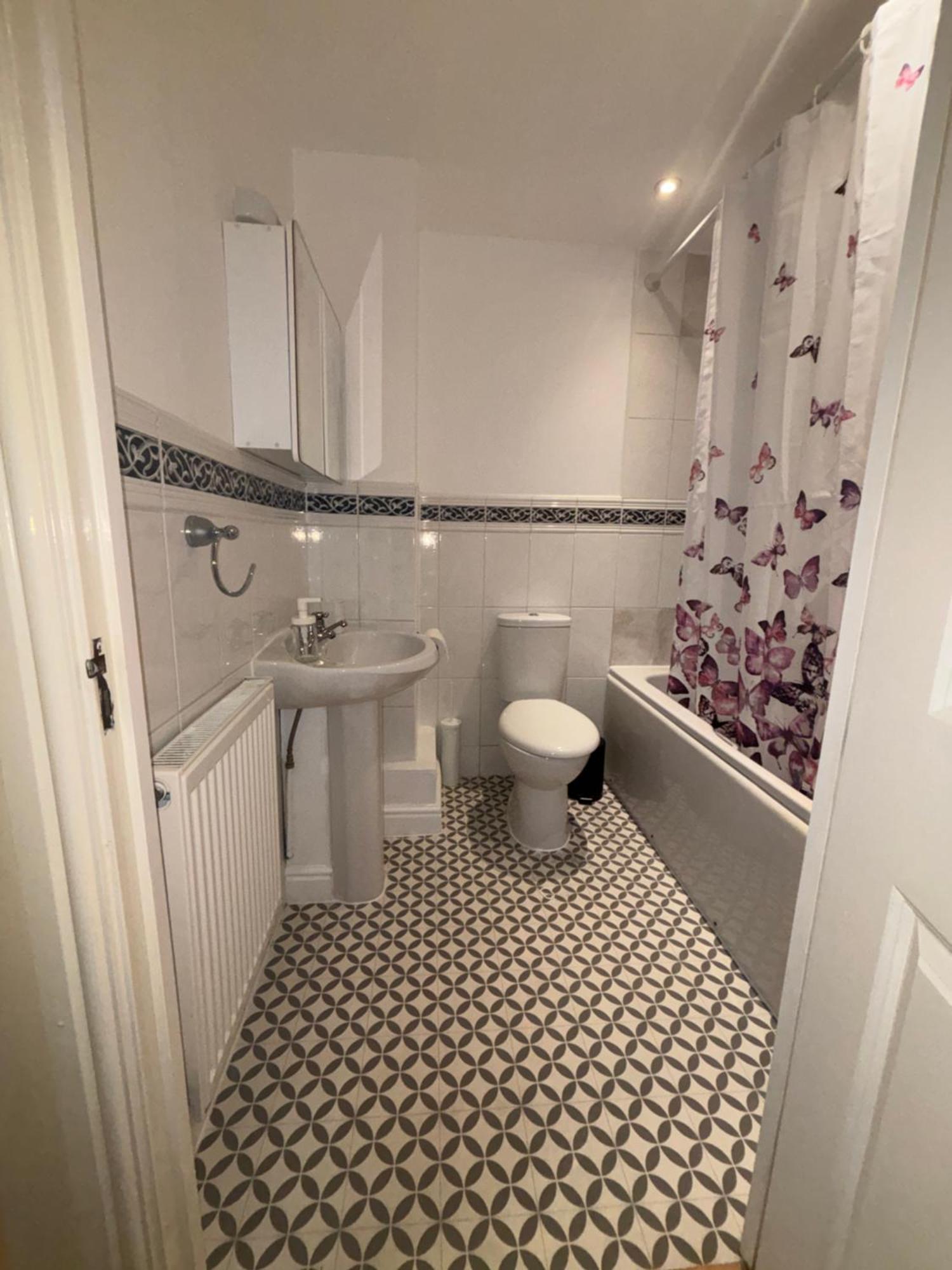 Apartamento 2-bedroom Flat, South Wimbledon