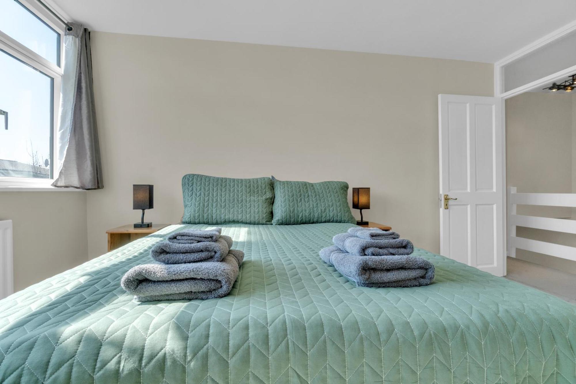 Cosy 5-bedroom Flat With Terrace In Wimbledon Appartement Londres