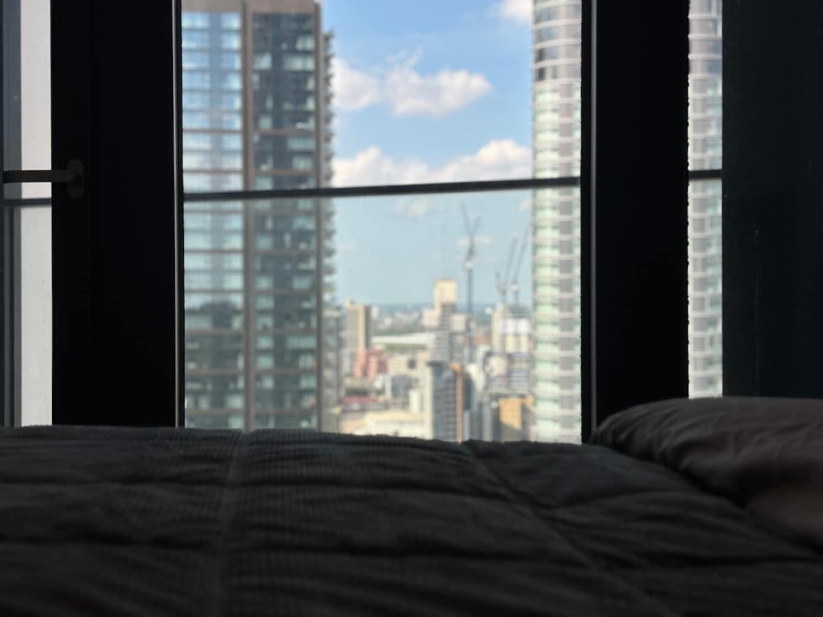 Amory Tower - High Rise Pinnacle Appartement *