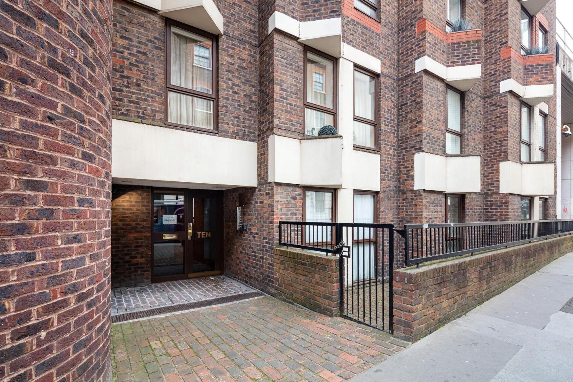 Charming Trafalgar Square Apartamento *