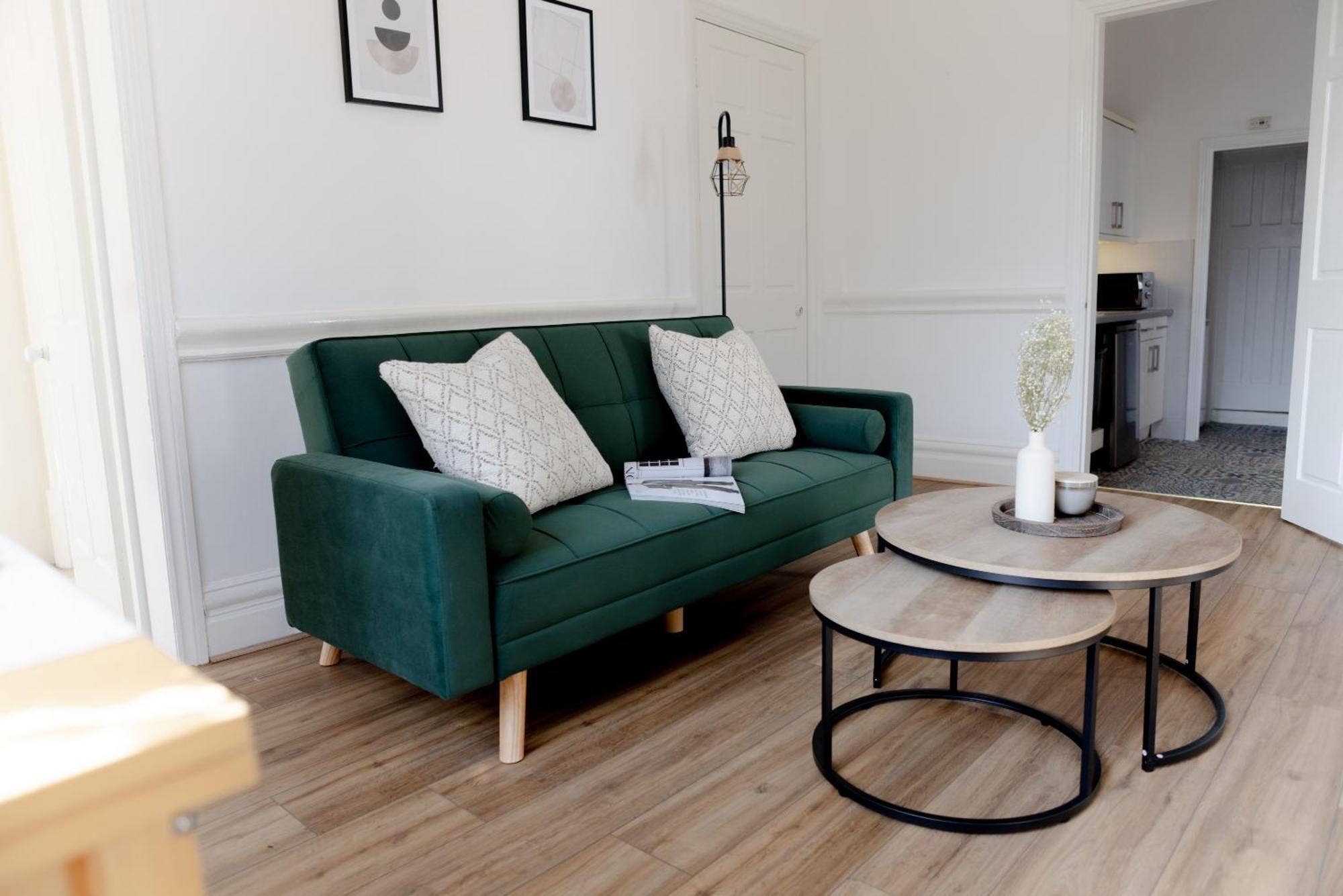 Charming One-bedroom House With Parking And Garden Views - Ealing Londres