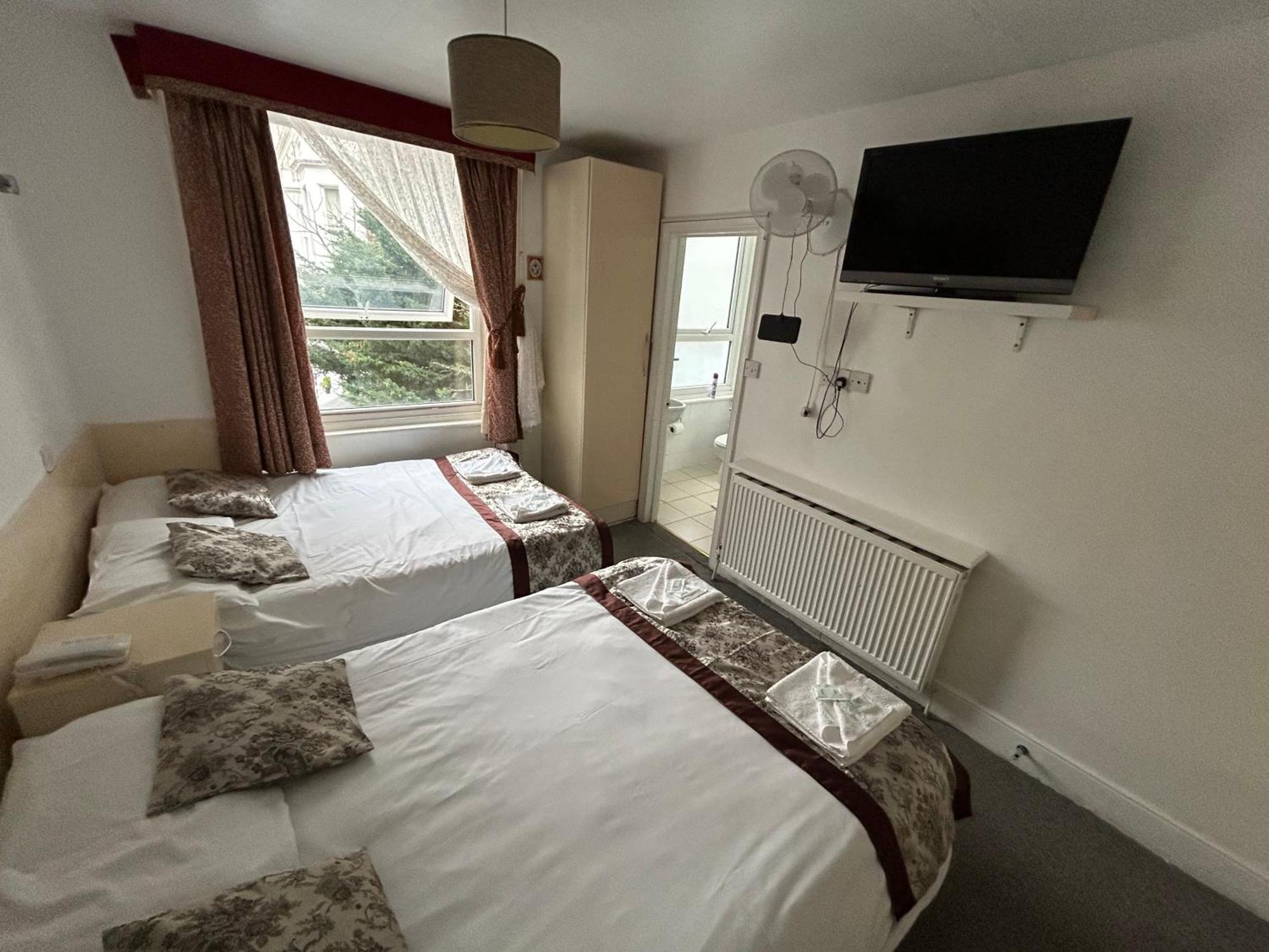 Hotel Warwick Road Londen