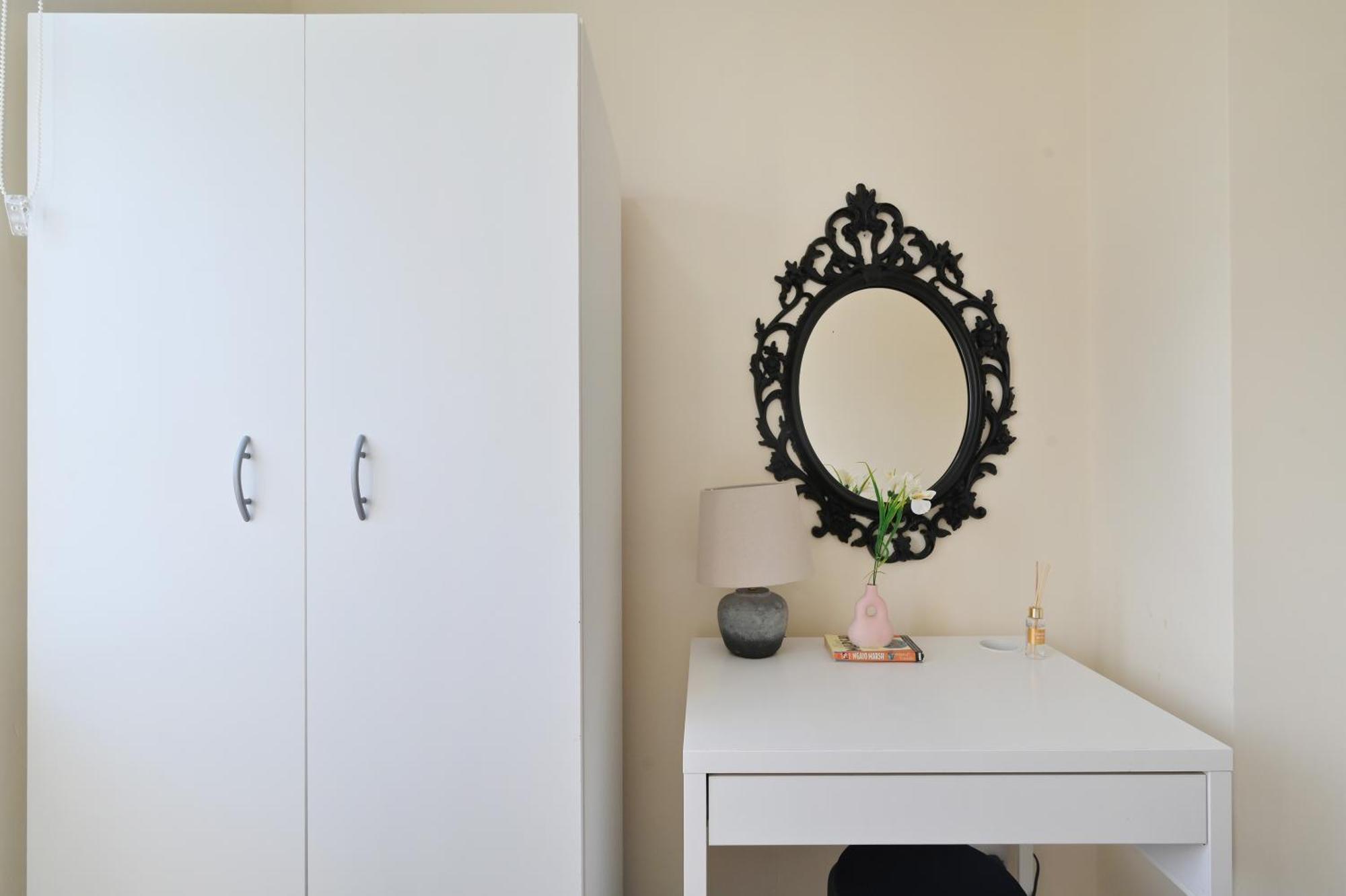 Appartement Spacious 5 Bedroom 3 Mins Walk From Mile End Londres