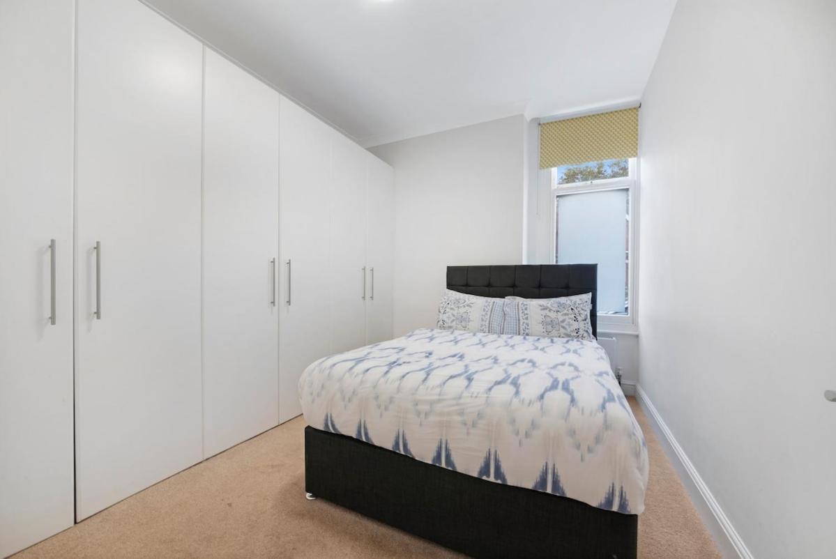 Huge Family2 Bed Sleeps 6 Ppl Acton Park Chiswick Appartement