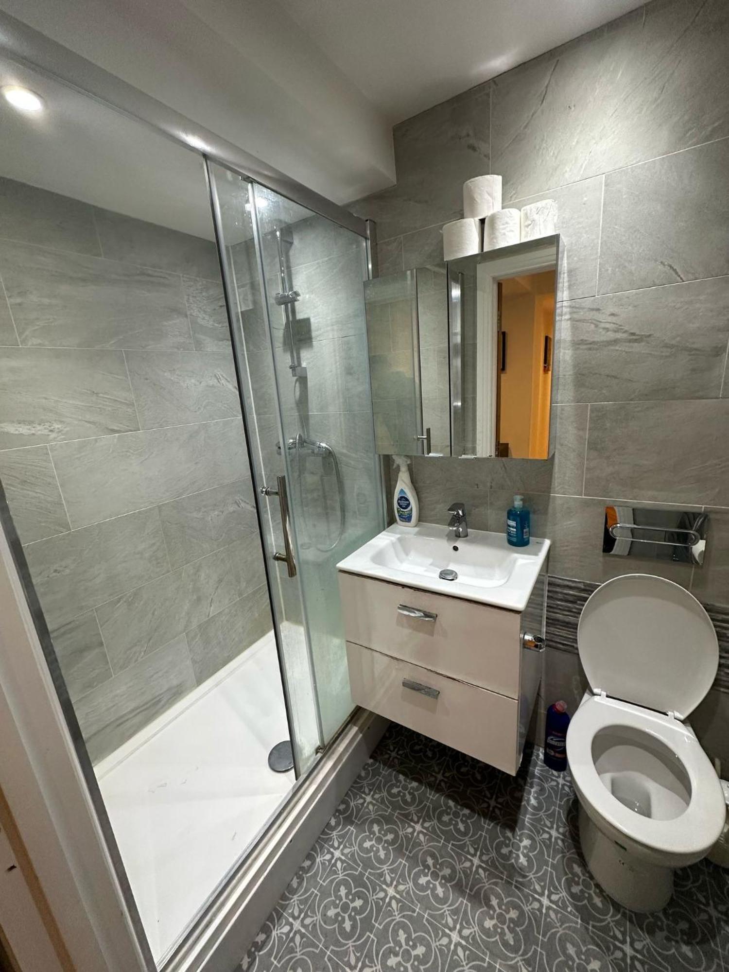 Marble Arch 3 Bedroom *