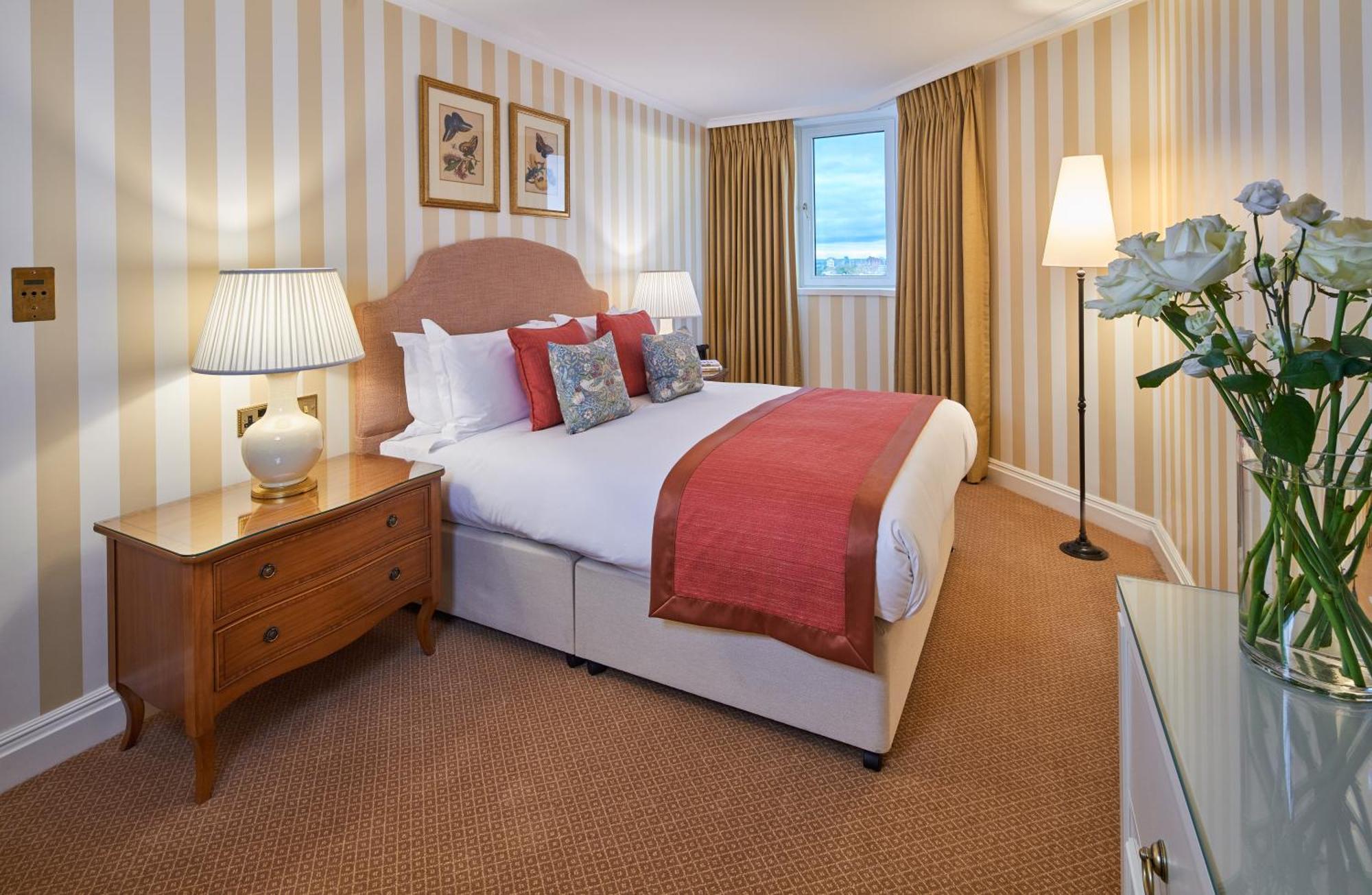 Cheval Thorney Court At Hyde Park